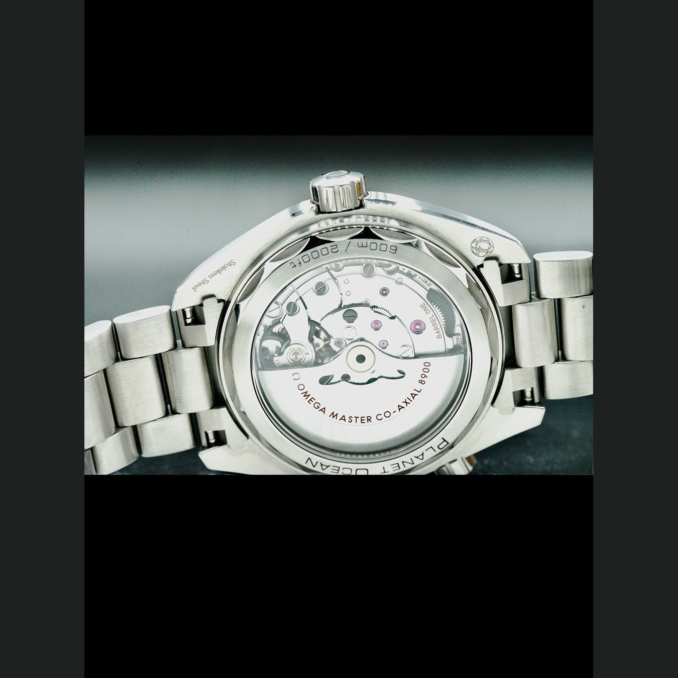 Omega 215.30.44.21.04.001 Seamaster Planet Ocean 600M Master Chronometer Orange