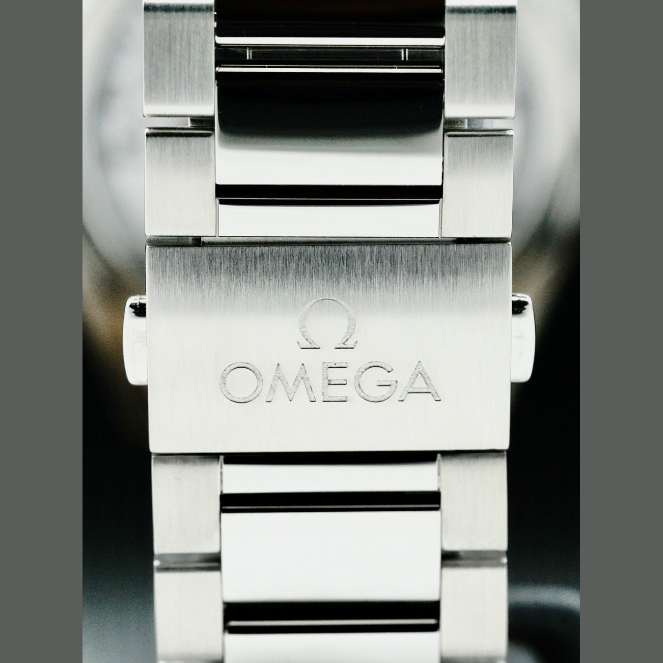 Omega Seamaster Aqua Terra Chronometer 220.10.41.21.03.004