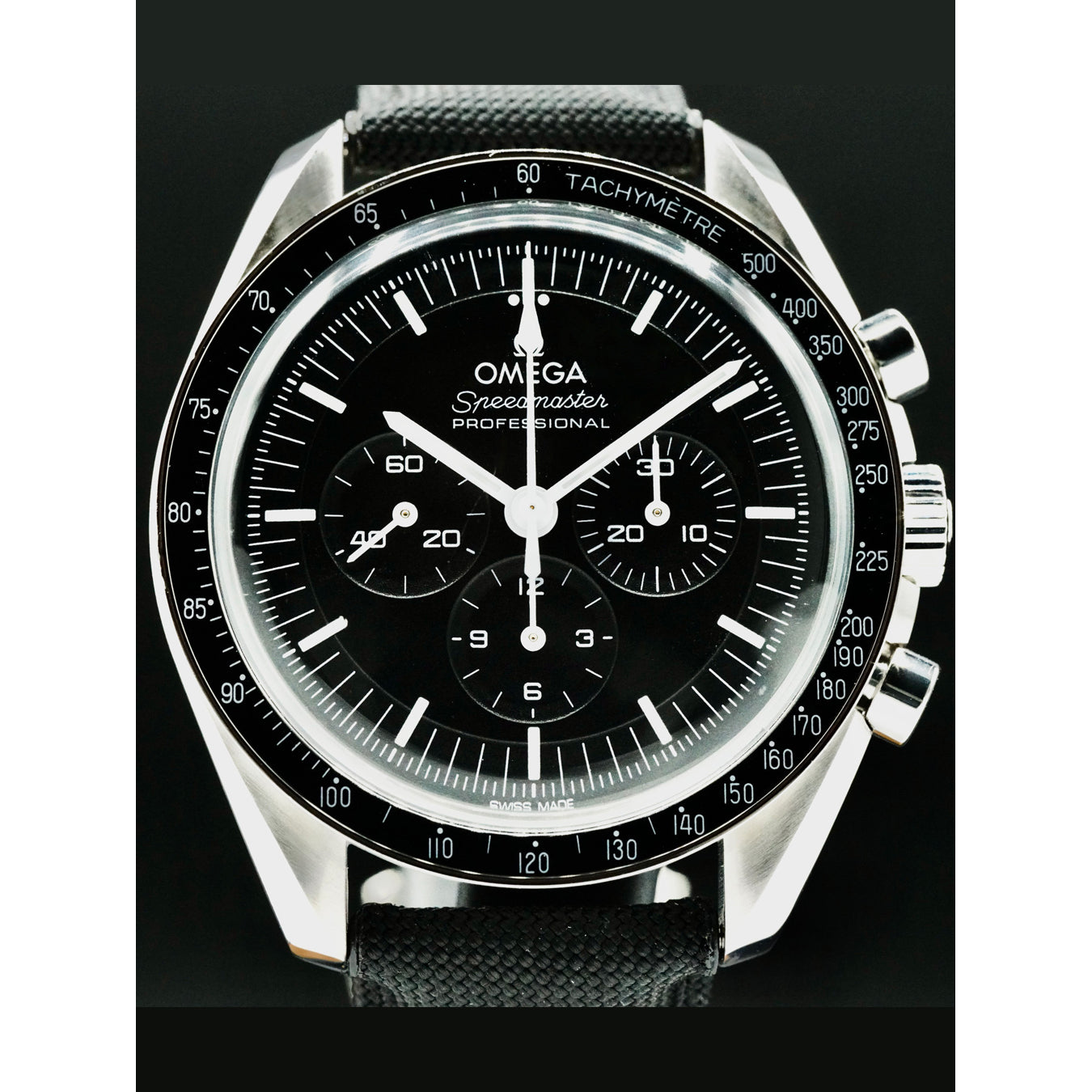 Omega 310.32.42.50.01.001 Speedmaster Moonwatch Professional Master Chronograph