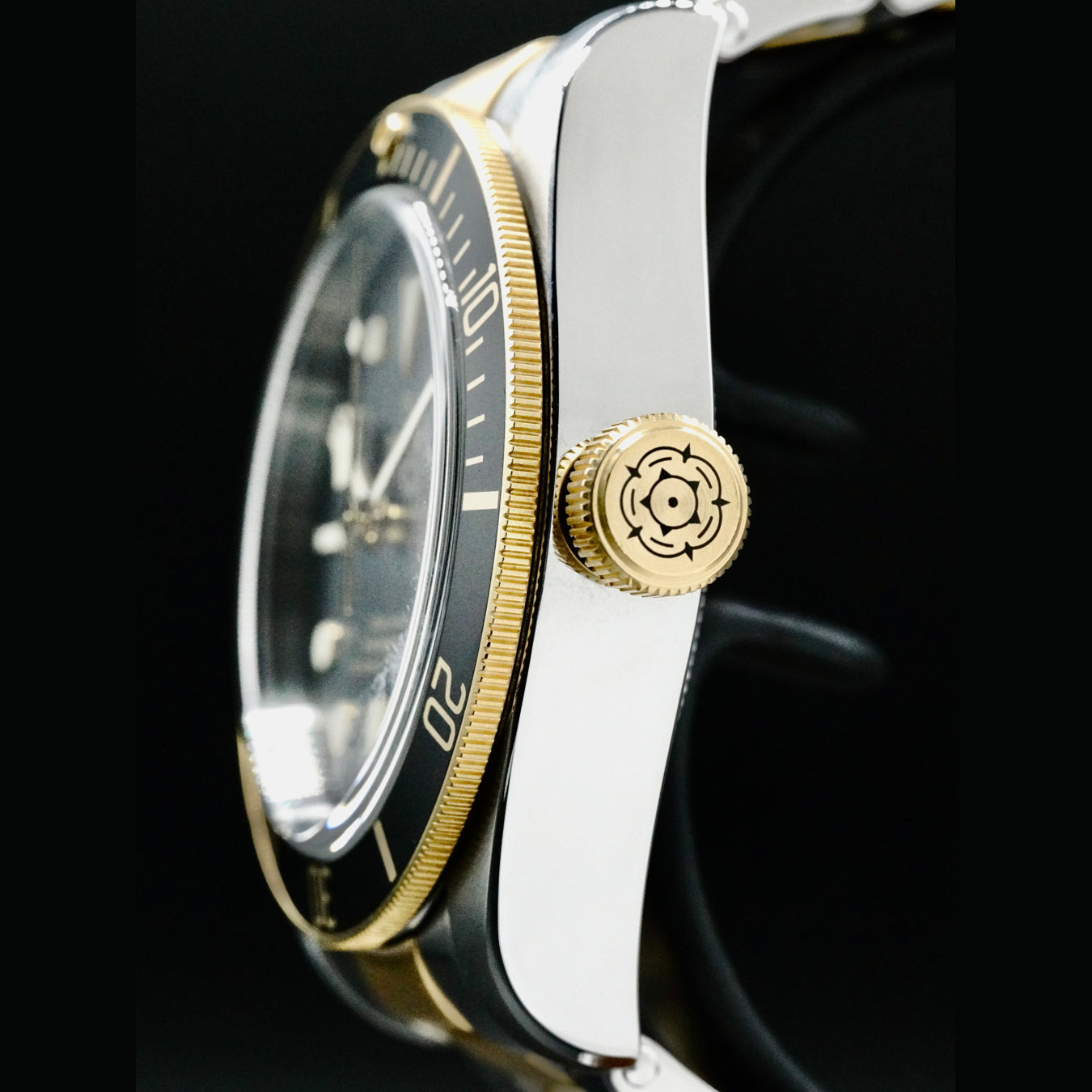 Tudor M79733N-0008 Black Bay Steel & Gold