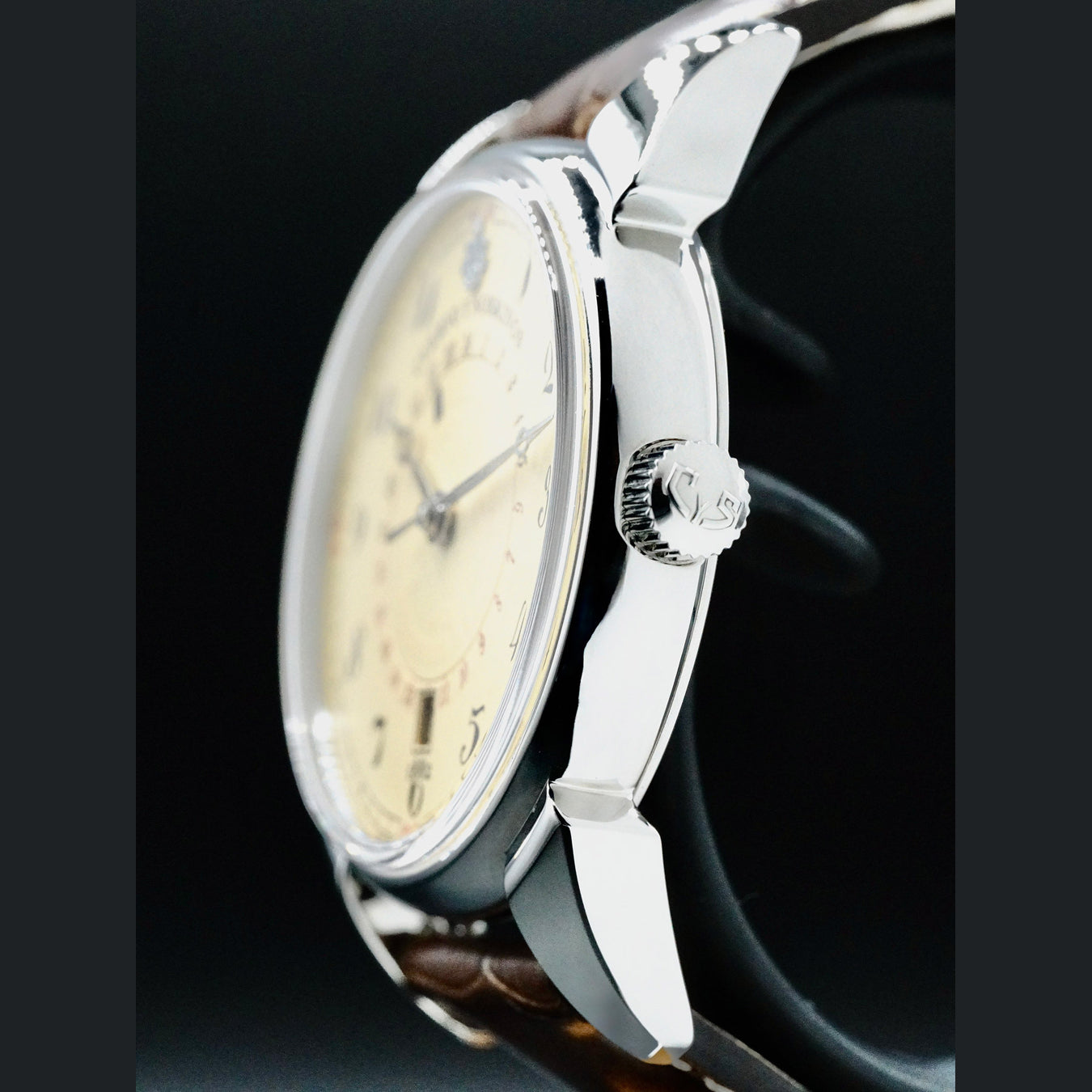 Cuervo y Sobrinos 3196.1C Historiador GMT