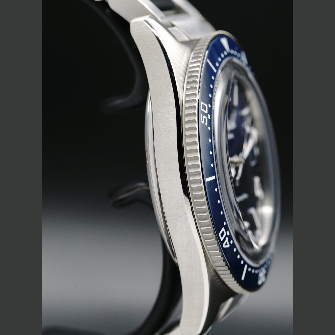 Glashütte Original 1-39-11-09-81-70 SeaQ Blue Dial