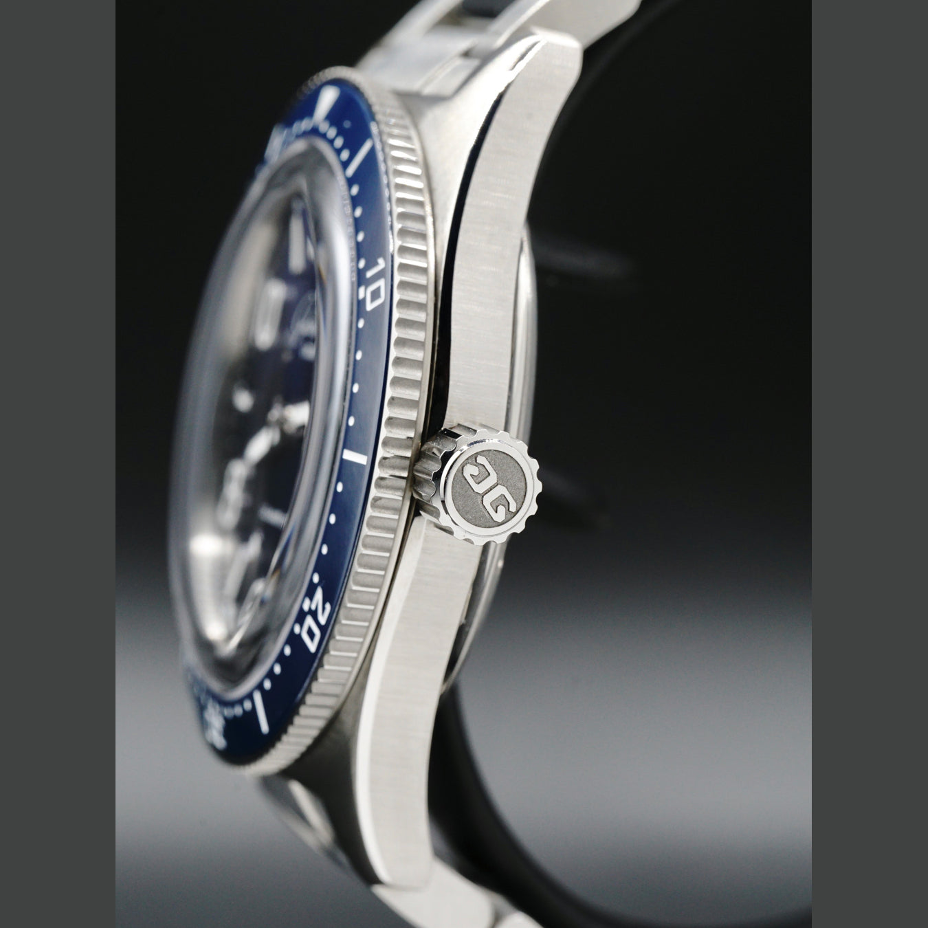 Glashütte Original 1-39-11-09-81-70 SeaQ Blue Dial