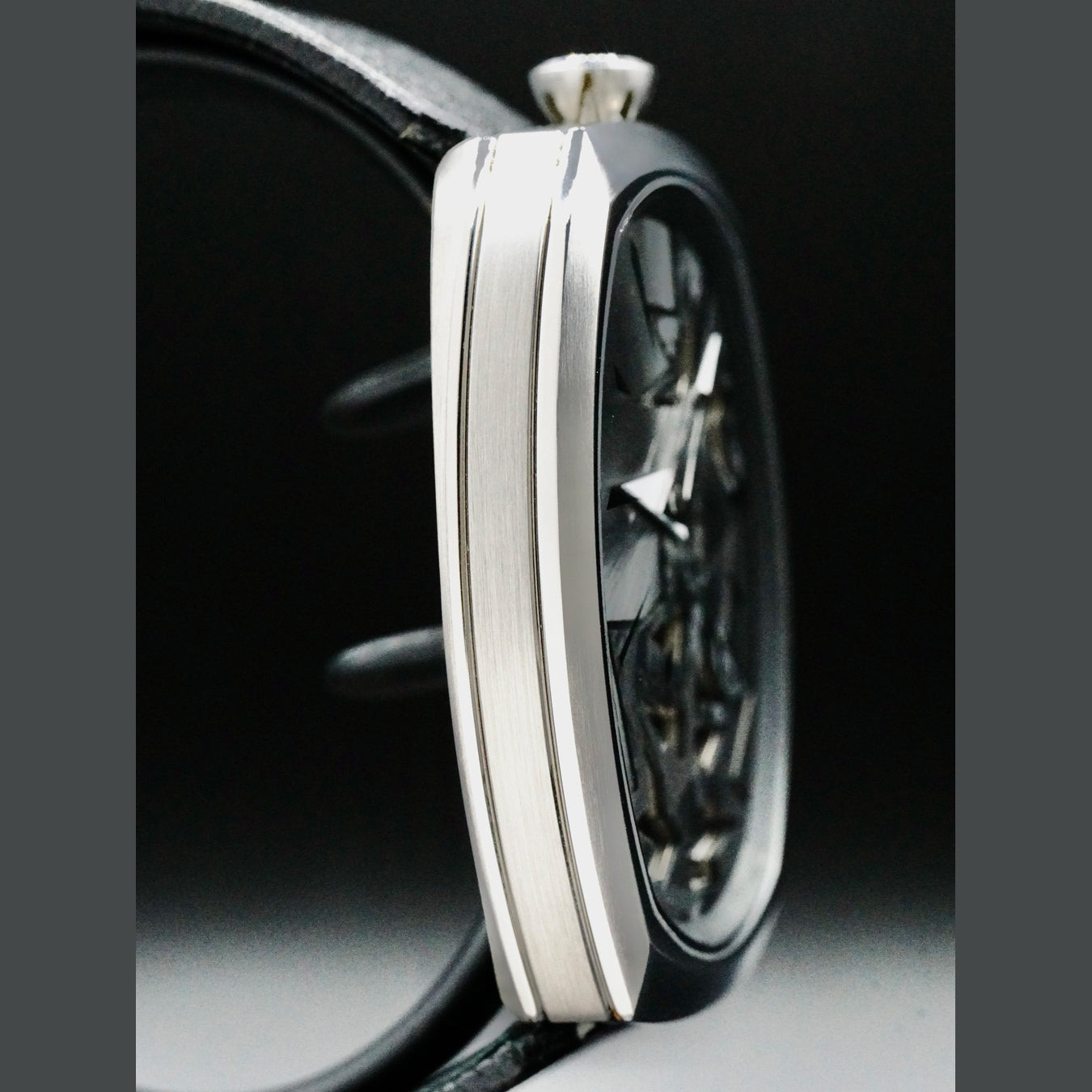 Fiona Krüger FK-CH-015 Mechanical Entropy Black Bang