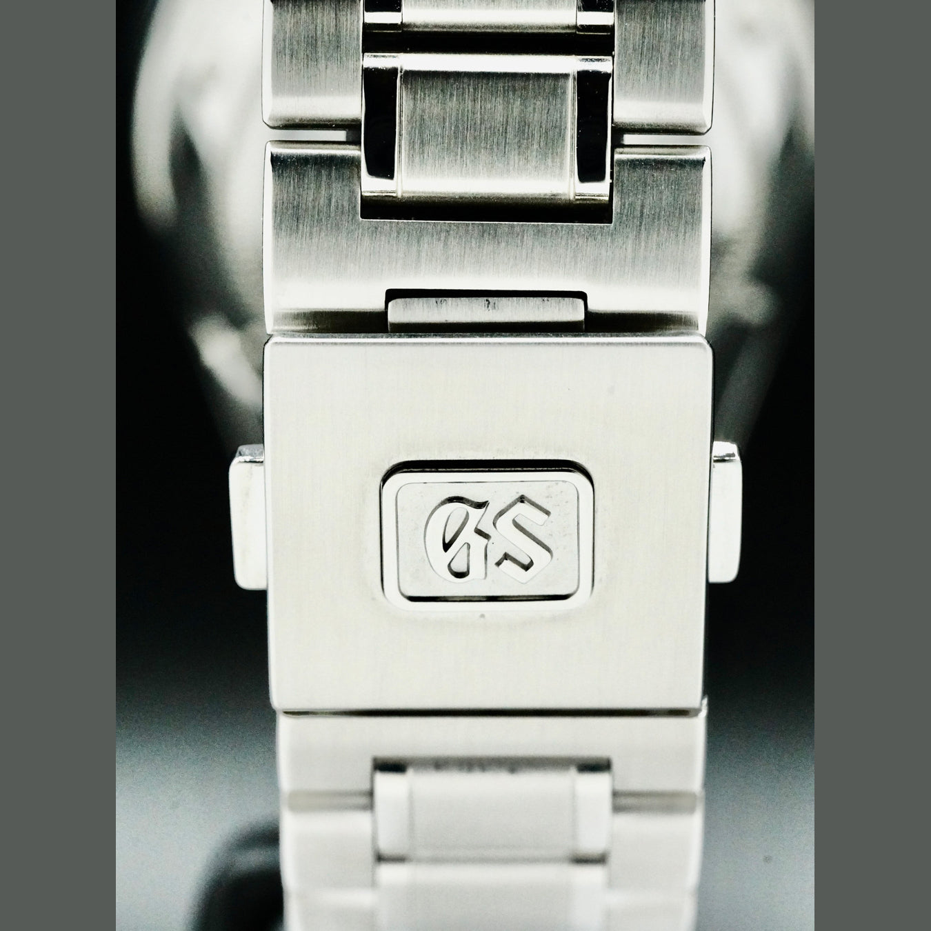 Grand Seiko SBGJ261 Hi Beat 36000 GMT Peacock