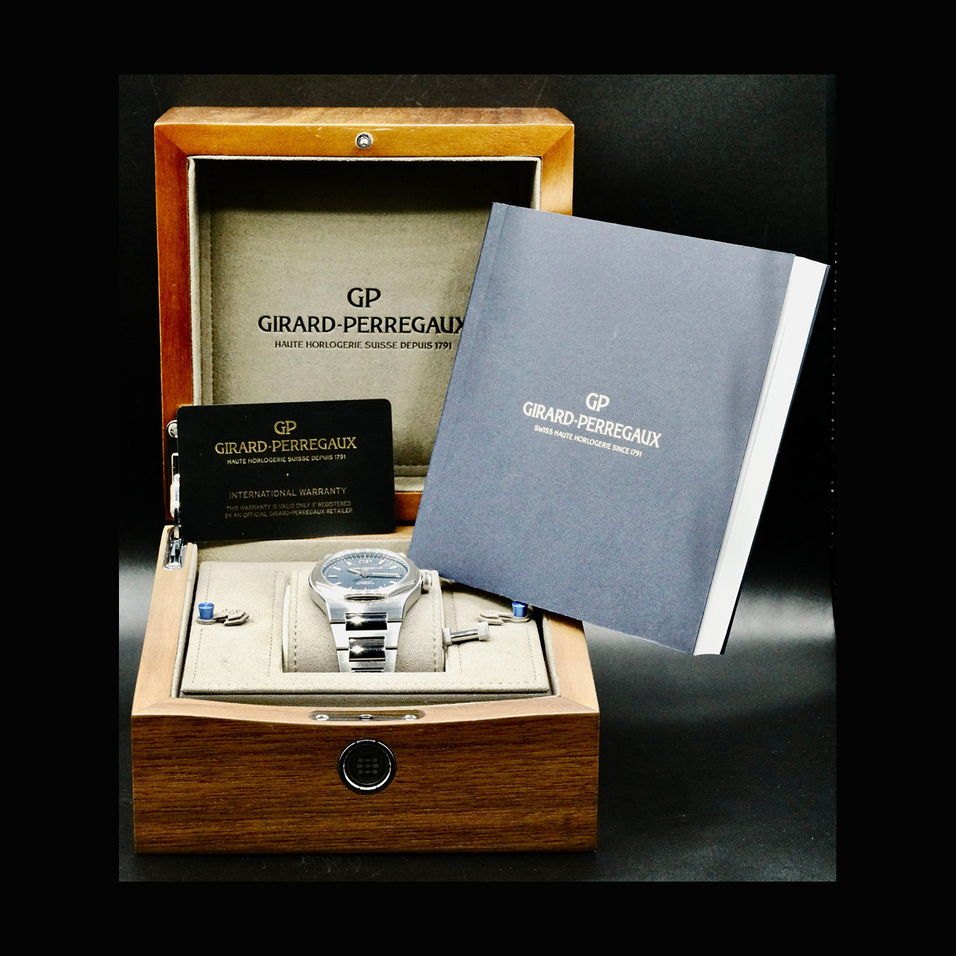 Girard Perregaux 81010-11-431-11A Laureato