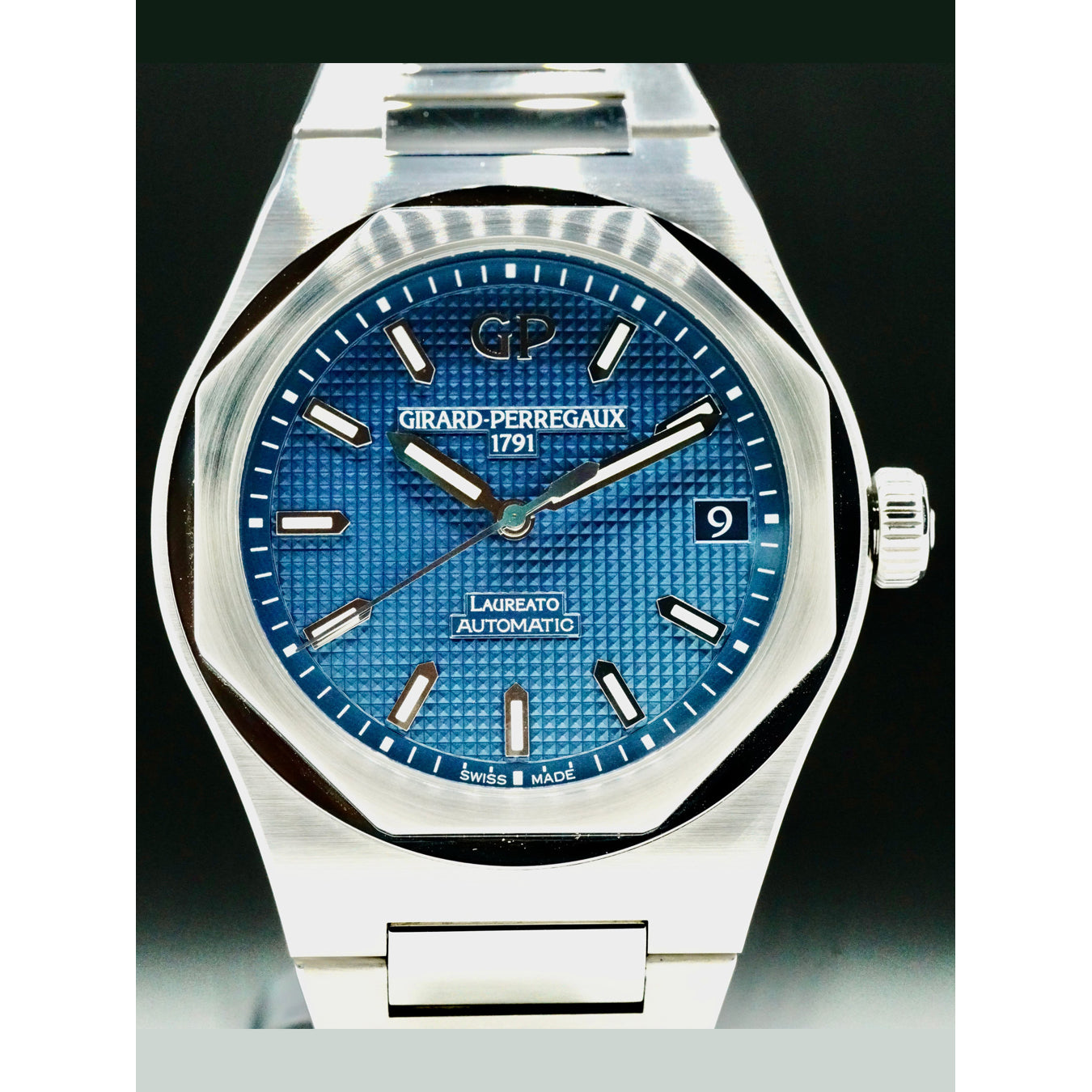 Girard Perregaux 81010-11-431-11A Laureato