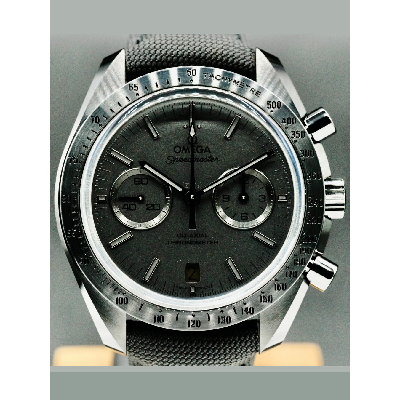 Omega 311.92.44.51.01.005 Speedmaster Moonwatch Professional Dark Side of the Moon