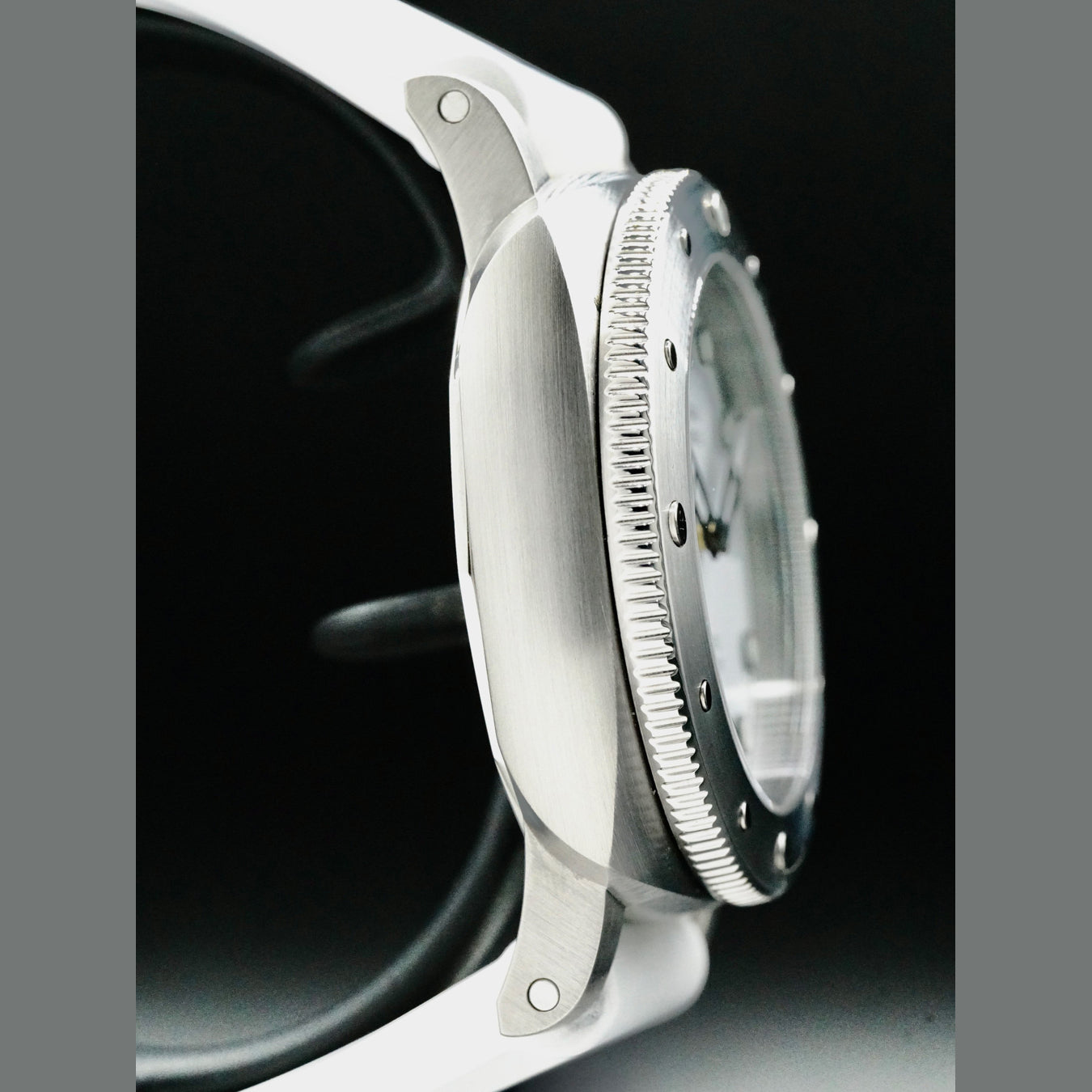 Panerai PAM01223 Submersible Bianco 42mm