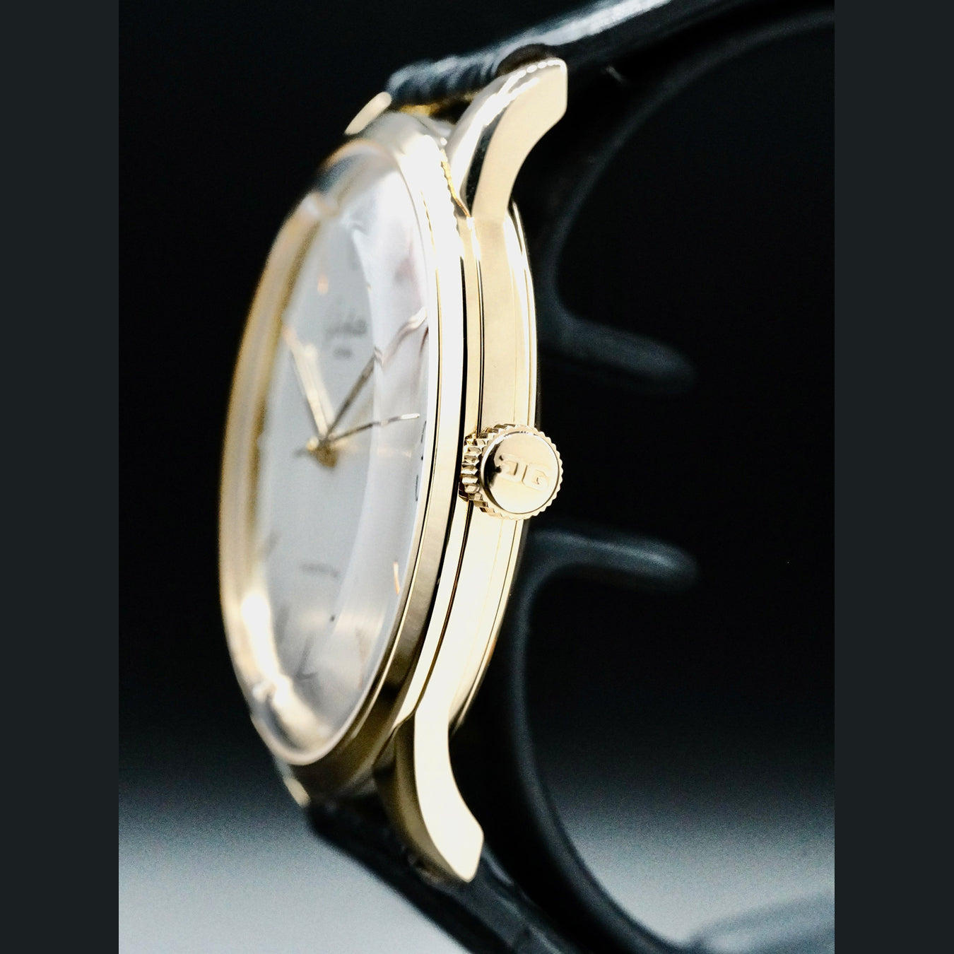 Glashütte 39-52-01-01-04 Original Senator Sixties Rose Gold White Dial