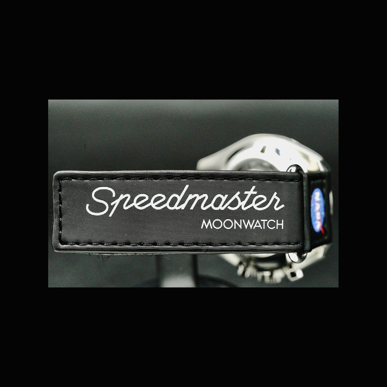 Omega 310.30.42.50.01.002 Moonwatch Professional Master Chronograph