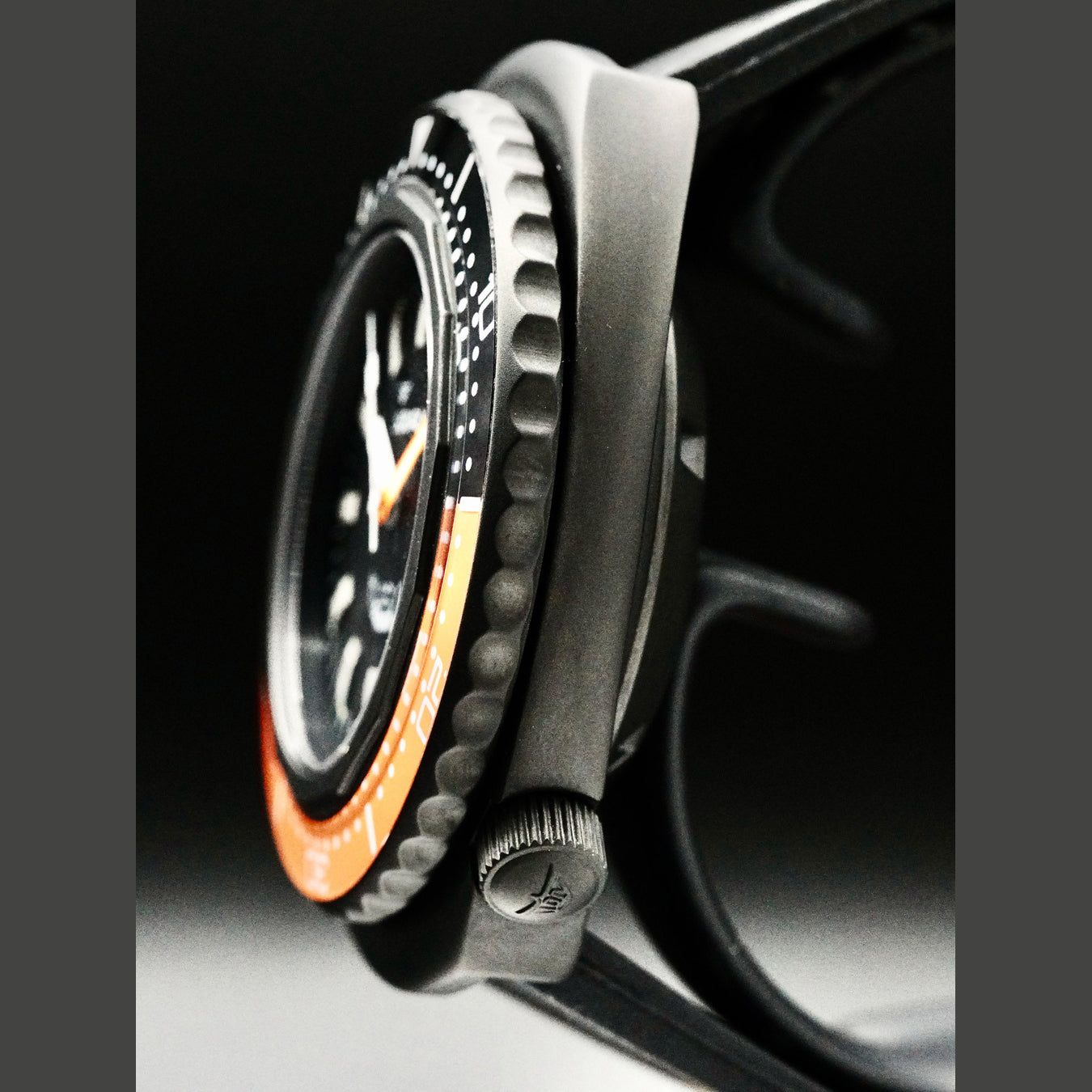 Squale B0834-02 2002.PVD.BKO.BK.NT 2002 Black PVD Black & Orange Bezel Special Edition