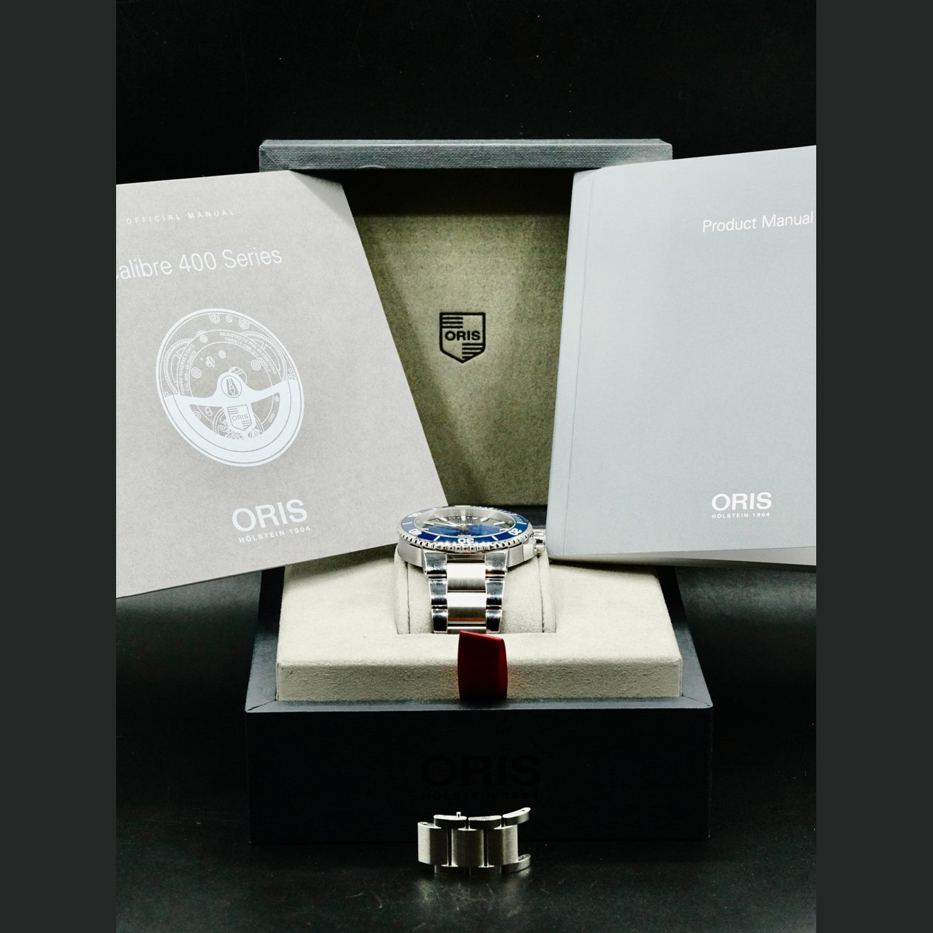 Oris 01 400 7763 4135-07 8 24 09PEB Aquis Date Calibre 400