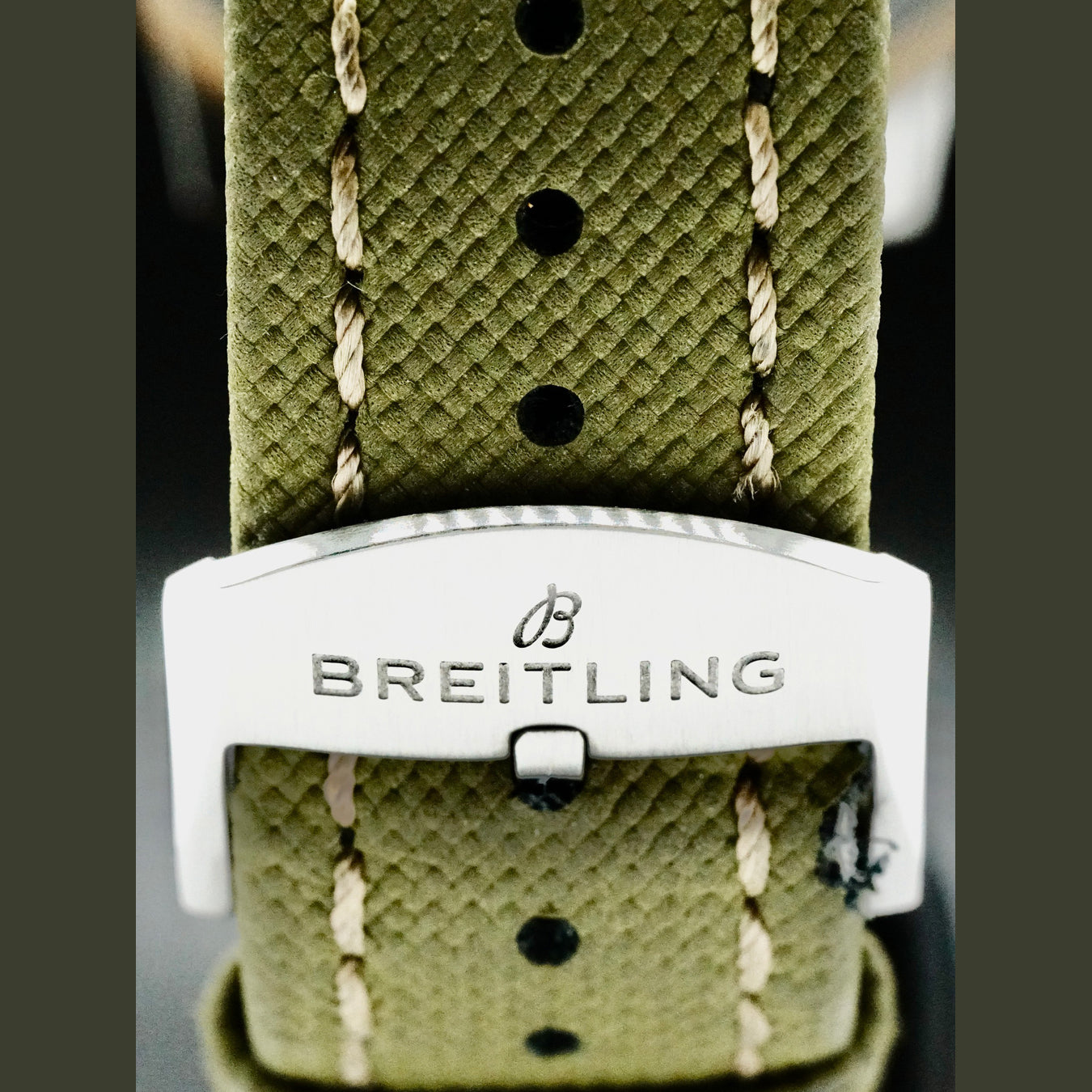 Breitling AB0119 Aviator 8 B01 Chronograph 43 Mosquito