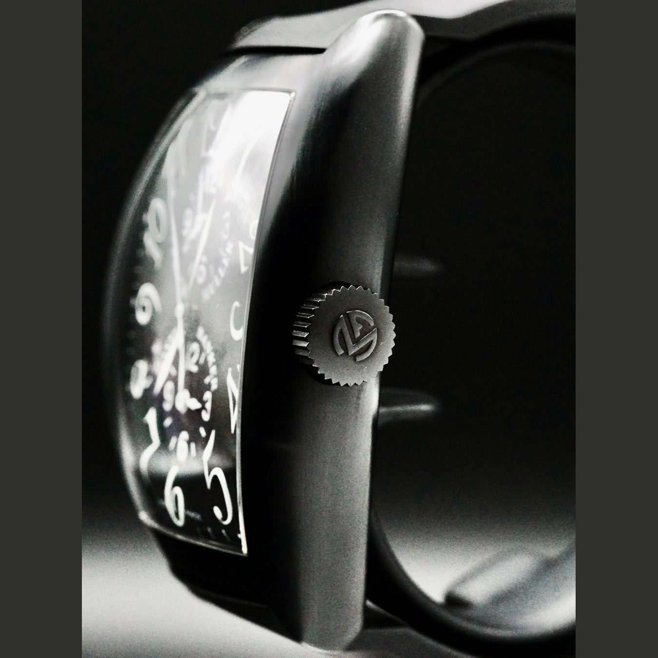 Franck Muller 9880-MB-SC-DT-NR 9880 Black PVD Master Banker