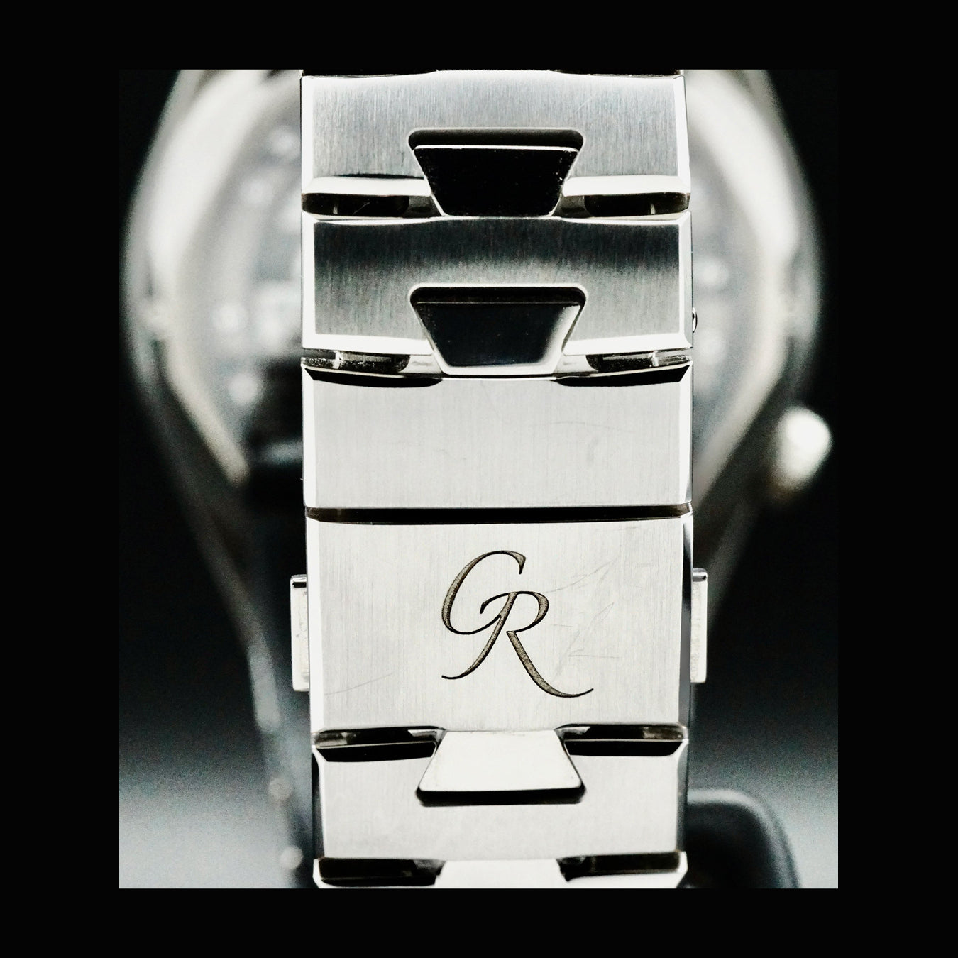 Romain Gauthier C by Romain Gauthier Titanium Edition