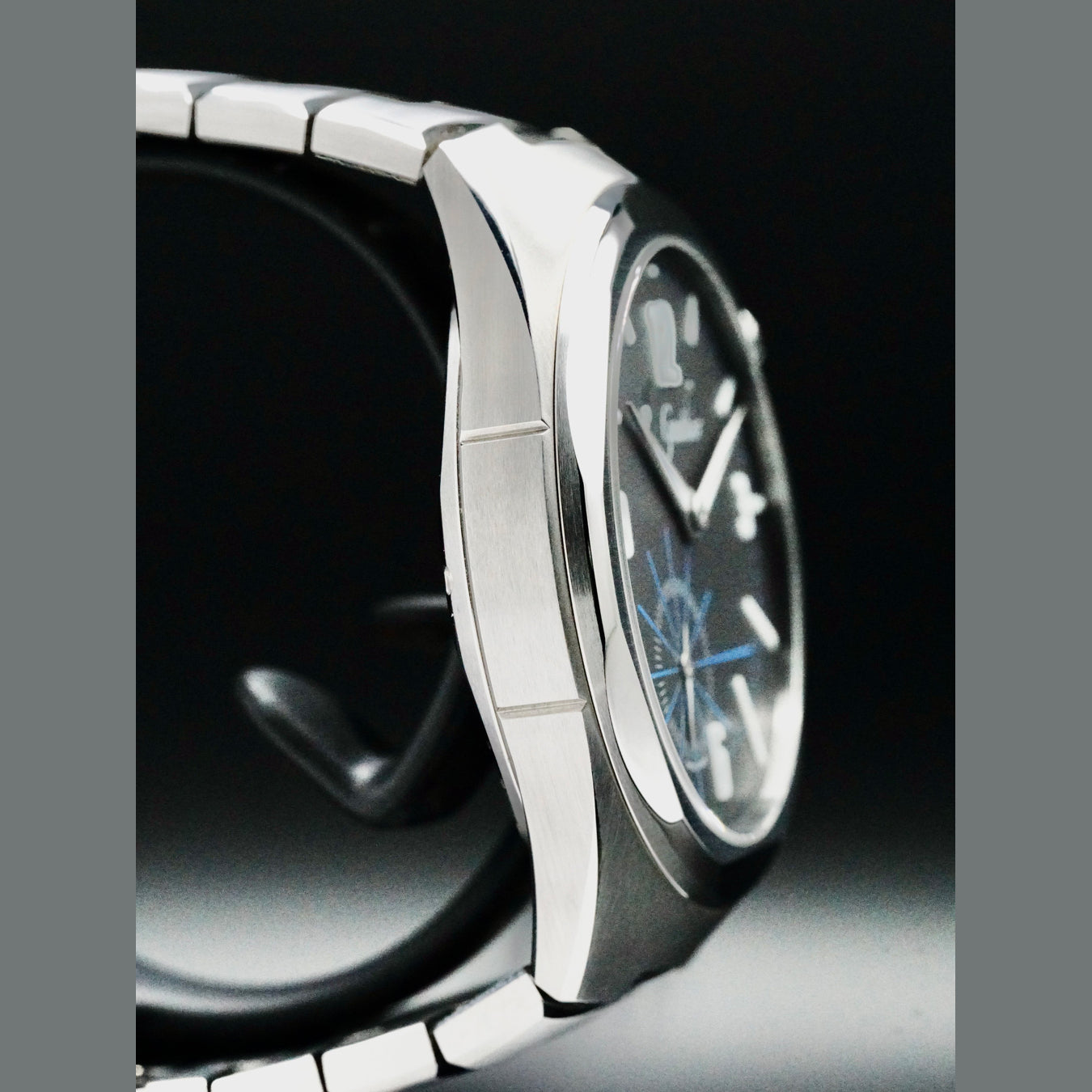 Romain Gauthier C by Romain Gauthier Titanium Edition