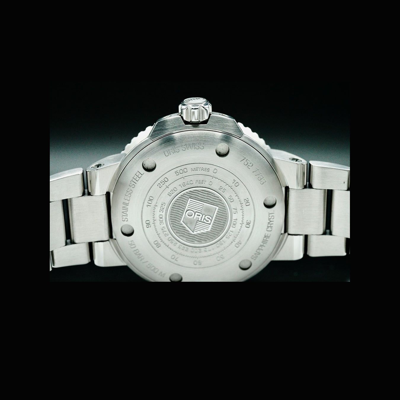 Oris 01 752 7733 4135-07 8 24 05PEB Aquis Day Date