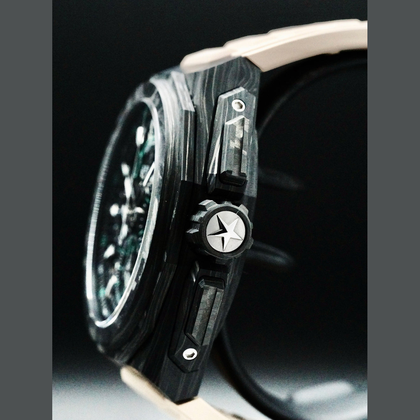 Zenith 10.9101.9004/60.I310 Defy Extreme E-Prix Forged Carbon
