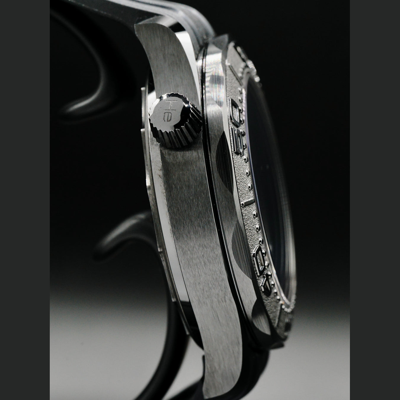 Omega Seamaster Diver 300 Black Ceramic Black Dial 210.92.44.20.01.003