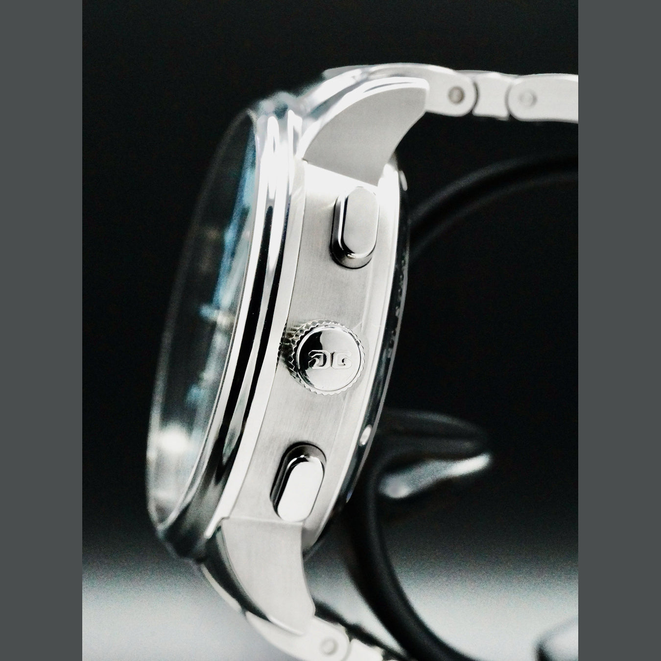 Glashütte Original 1-37-01-03-02-71 Senator Chronograph Panorama Date Black Dial on Bracelet