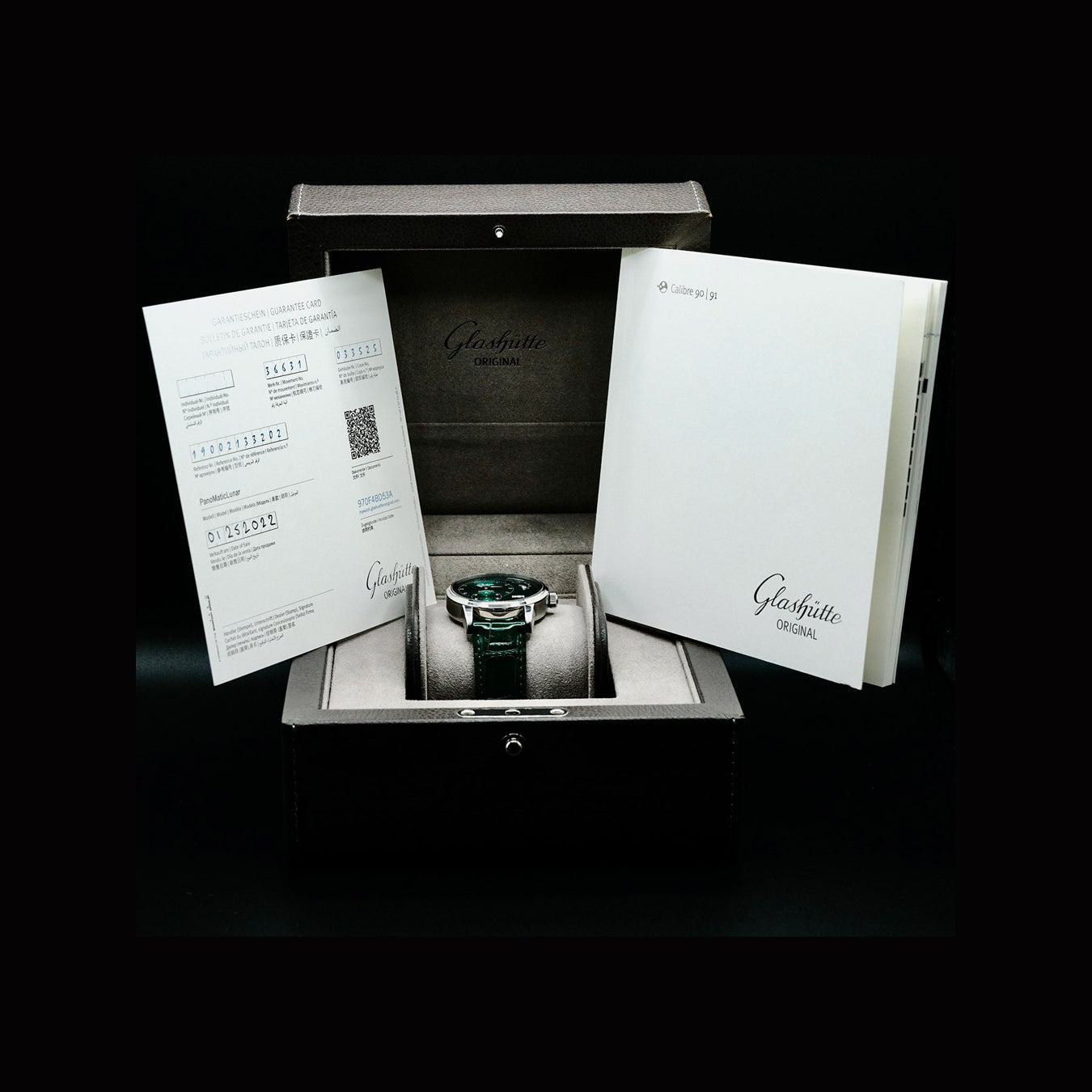 Glashütte Original 1-90-02-13-32-02 PanoMaticLunar Green Dial