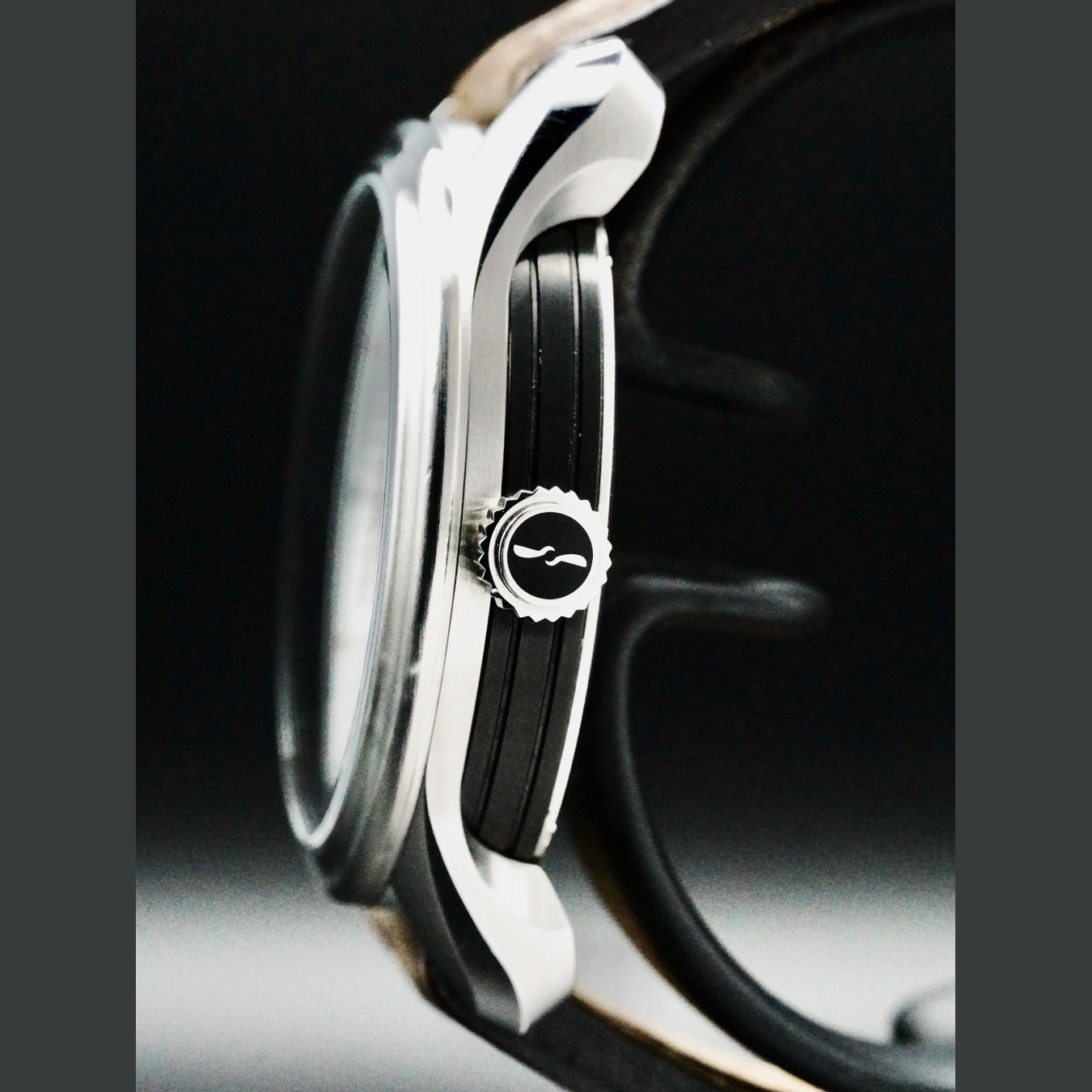 Bremont AIRCO MACH 1/WH White Dial