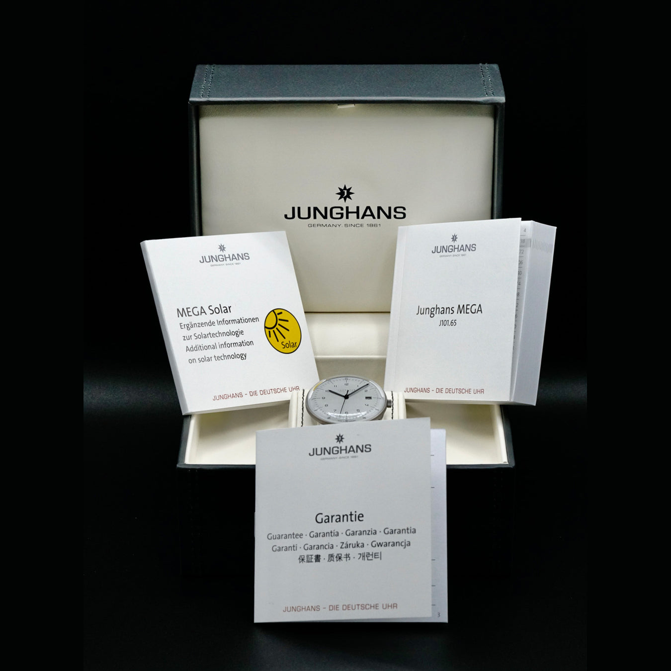 Junghans Max Bill Mega Solar 059/2023.02