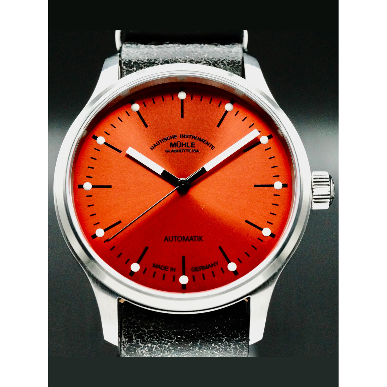 Mühle Glashütte M1-40-78-NB-L Panova Rot on Leather Strap