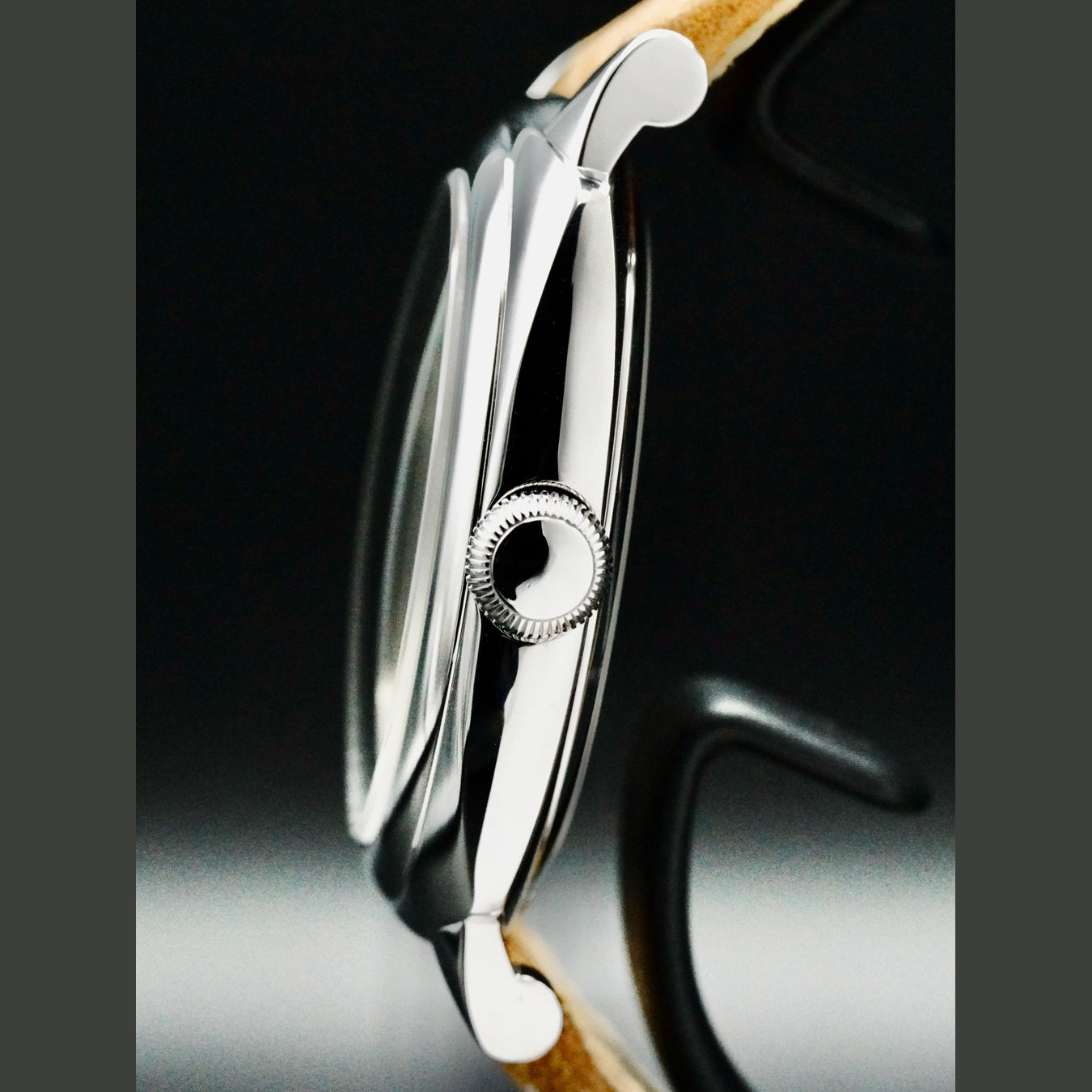Laurent Ferrier LCF013.AC.JG1 Square Micro-Rotor Gold Toned