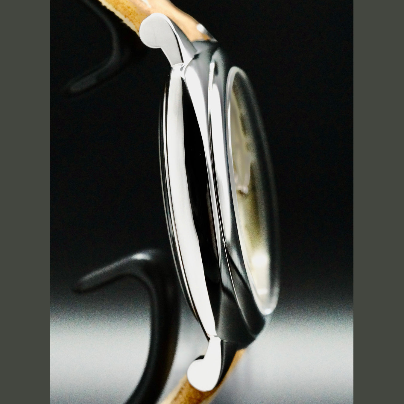 Laurent Ferrier LCF013.AC.JG1 Square Micro-Rotor Gold Toned