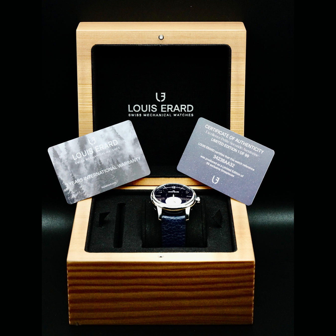 Louis Erard 34238AA32.BVA134 Petite Seconde Aventurine
