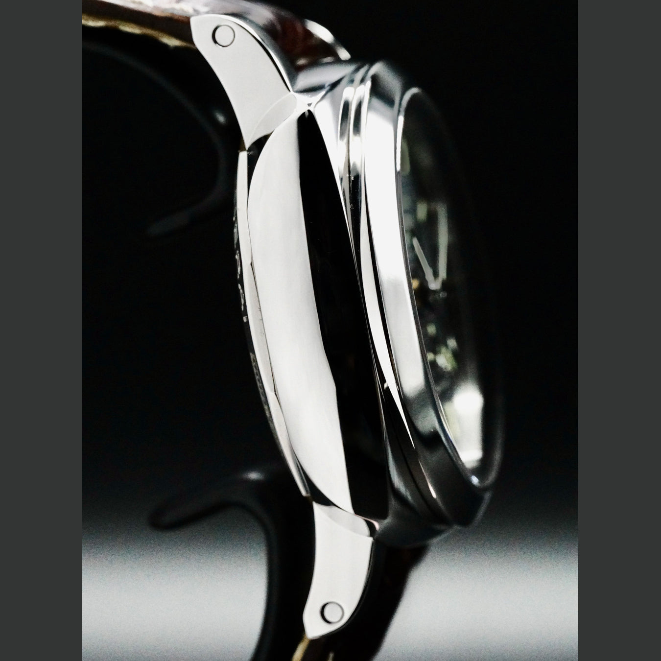 Panerai PAM00537 Luminor 1950 GMT 42mm