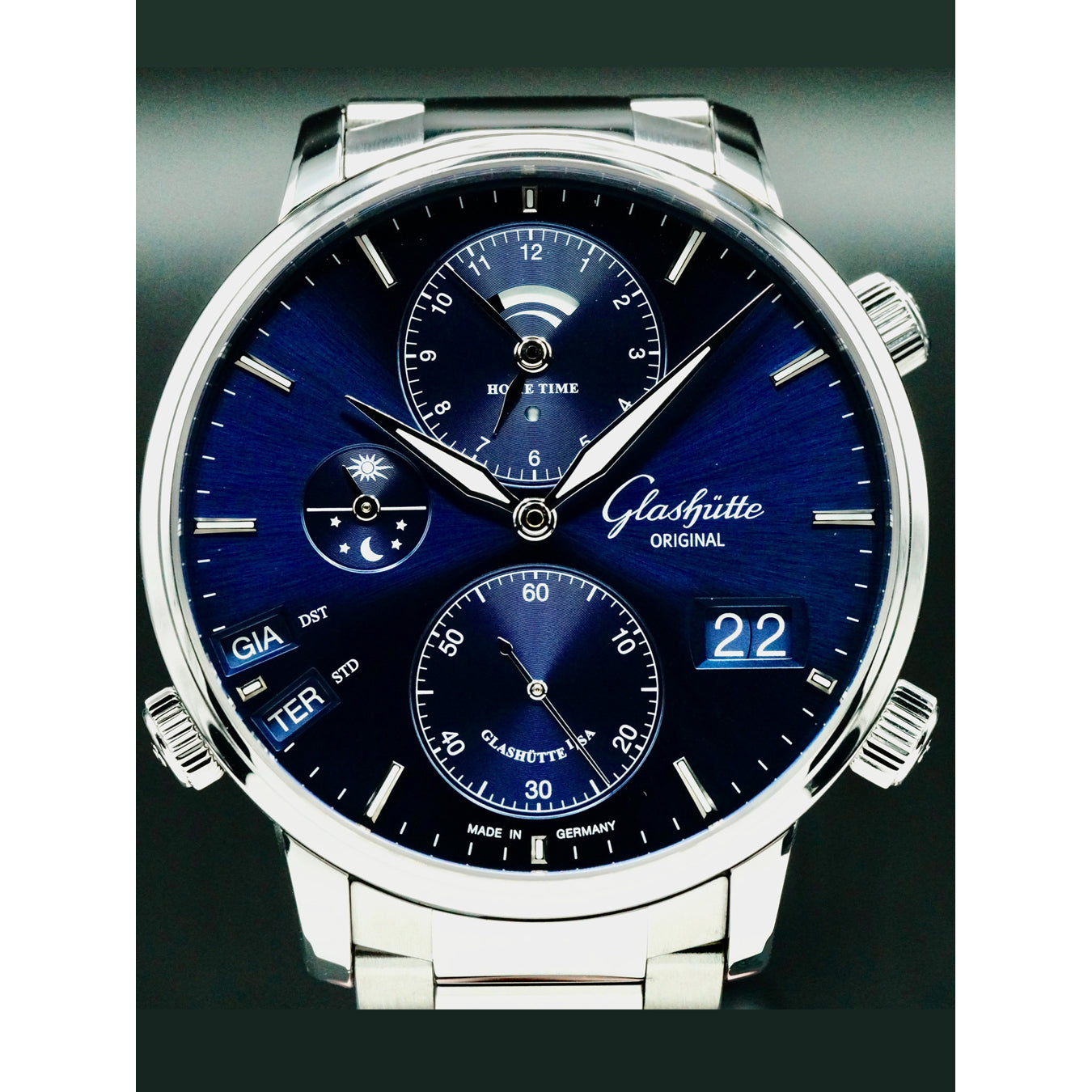 Glashütte Original 1-89-02-05-02-70 Senator Cosmopolite Midnight Blue on Bracelet