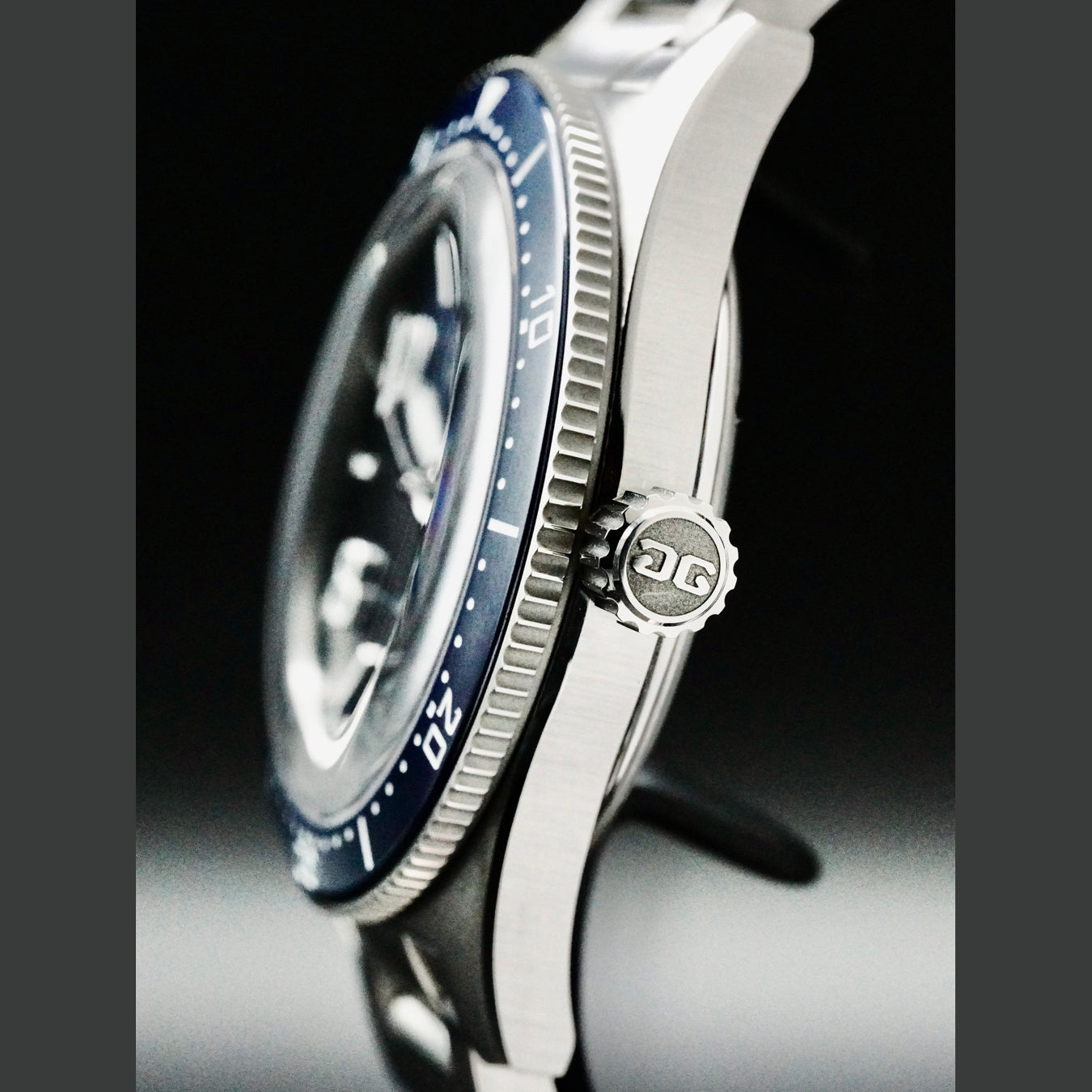 Glashütte Original 1-39-11-09-81-70 SeaQ Blue Dial