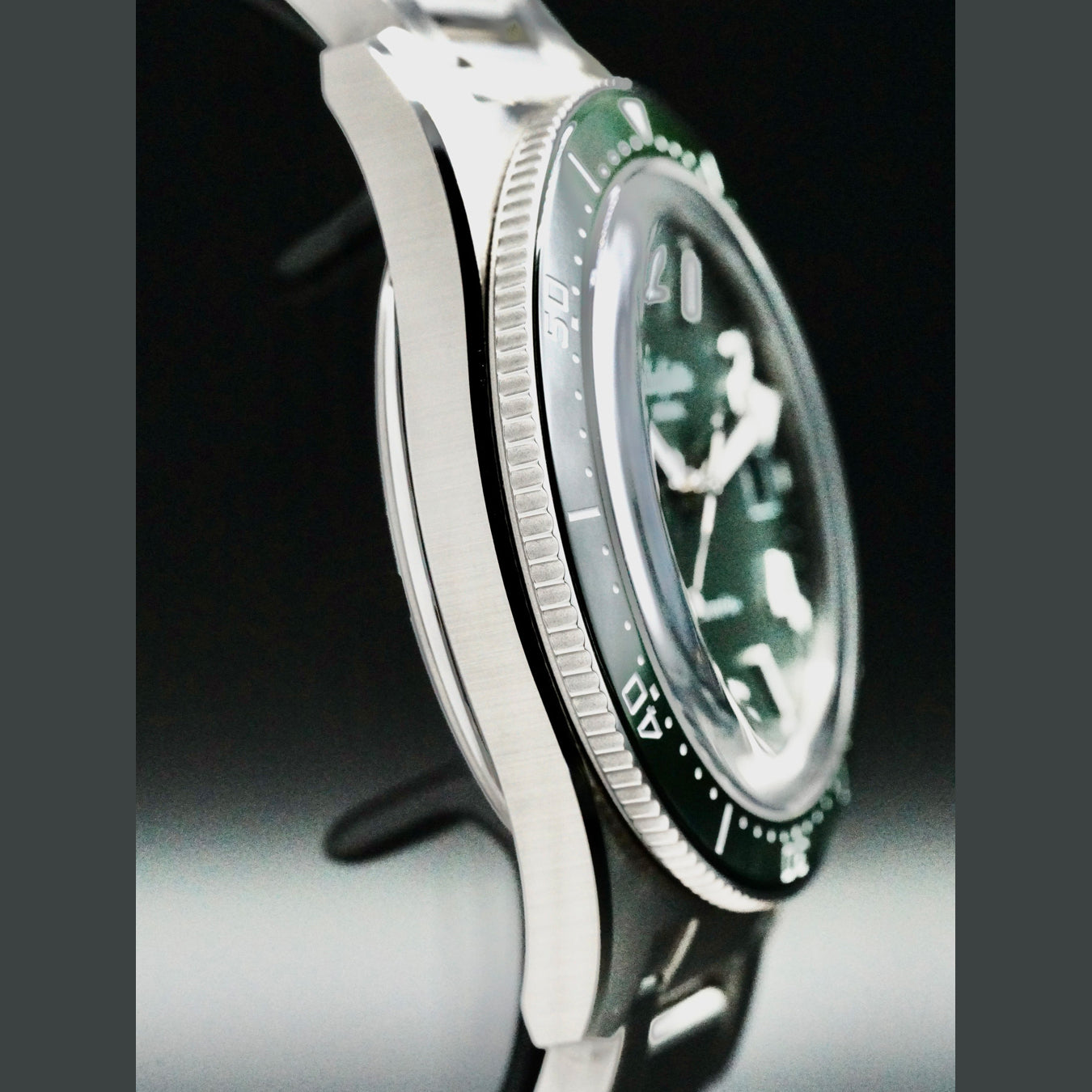 Glashütte Original 1-39-11-13-83-70 SeaQ Reed Green Dial on Bracelet
