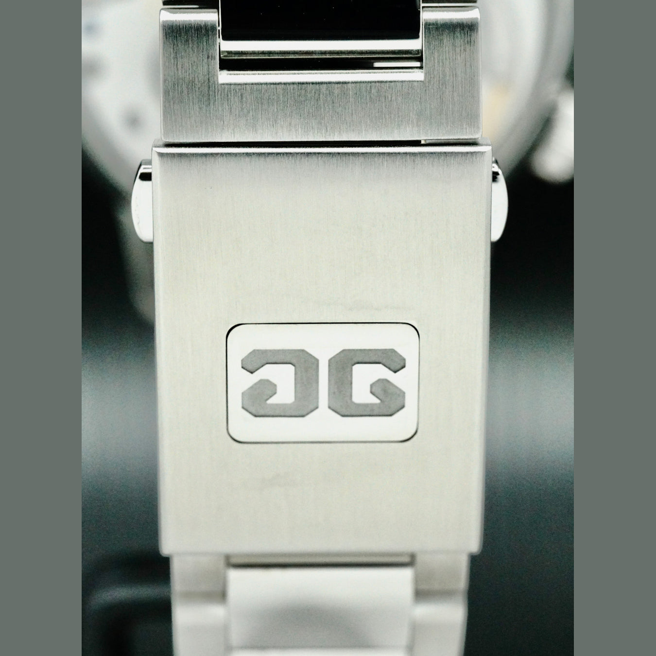 Glashütte Original 1-89-02-05-02-70 Senator Cosmopolite Midnight Blue on Bracelet