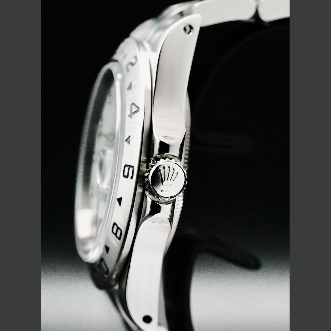 Rolex 16570 Explorer II Polar