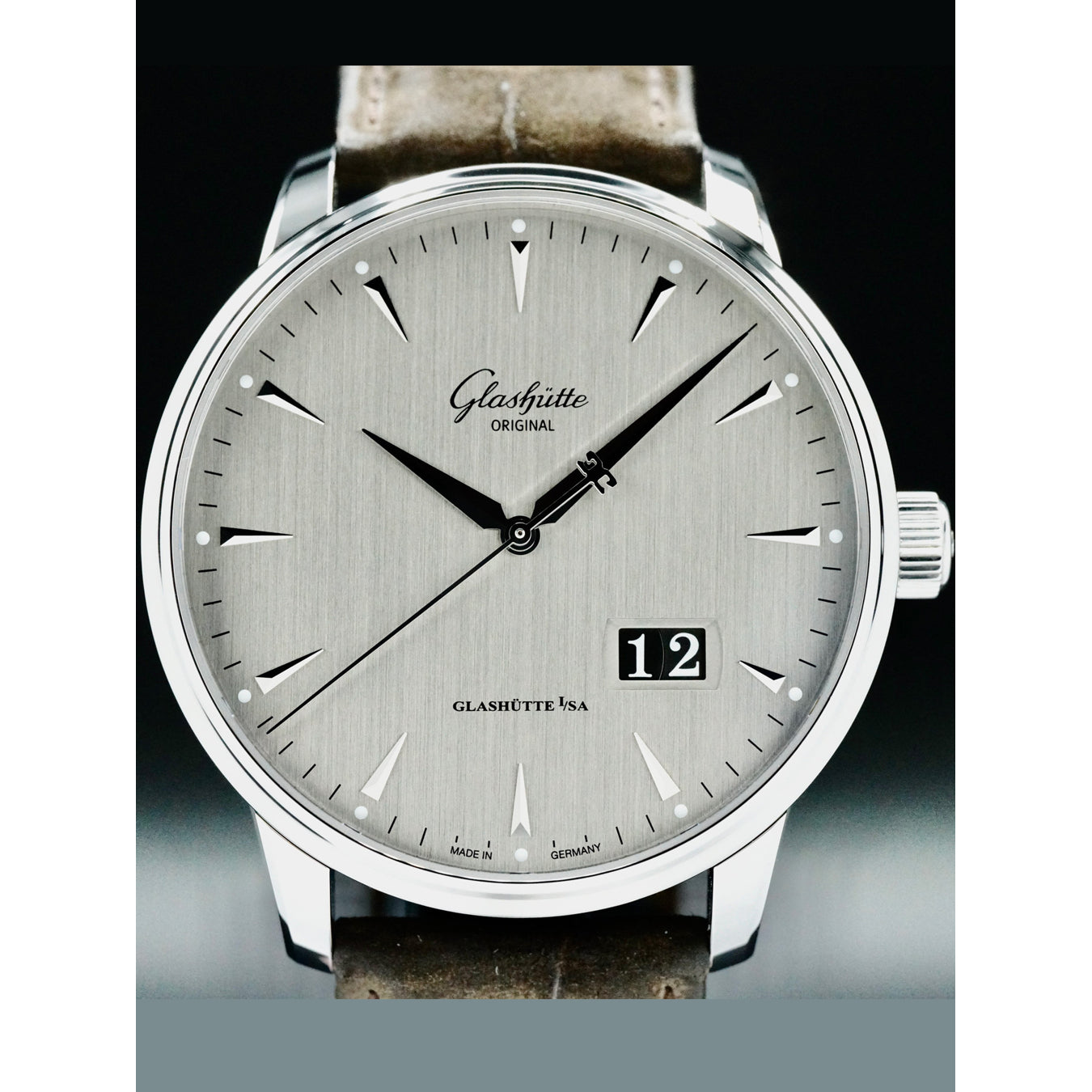 Glashütte Original 1-36-03-03-02-31 Senator Excellence Panorama Date