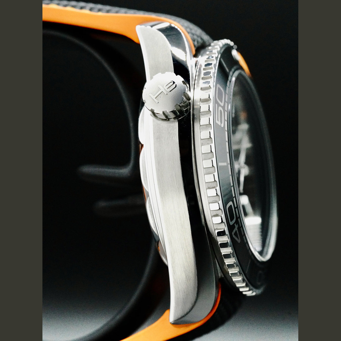 Omega 215.32.44.21.01.001 Planet Ocean 600m co-axial Master Chronometer