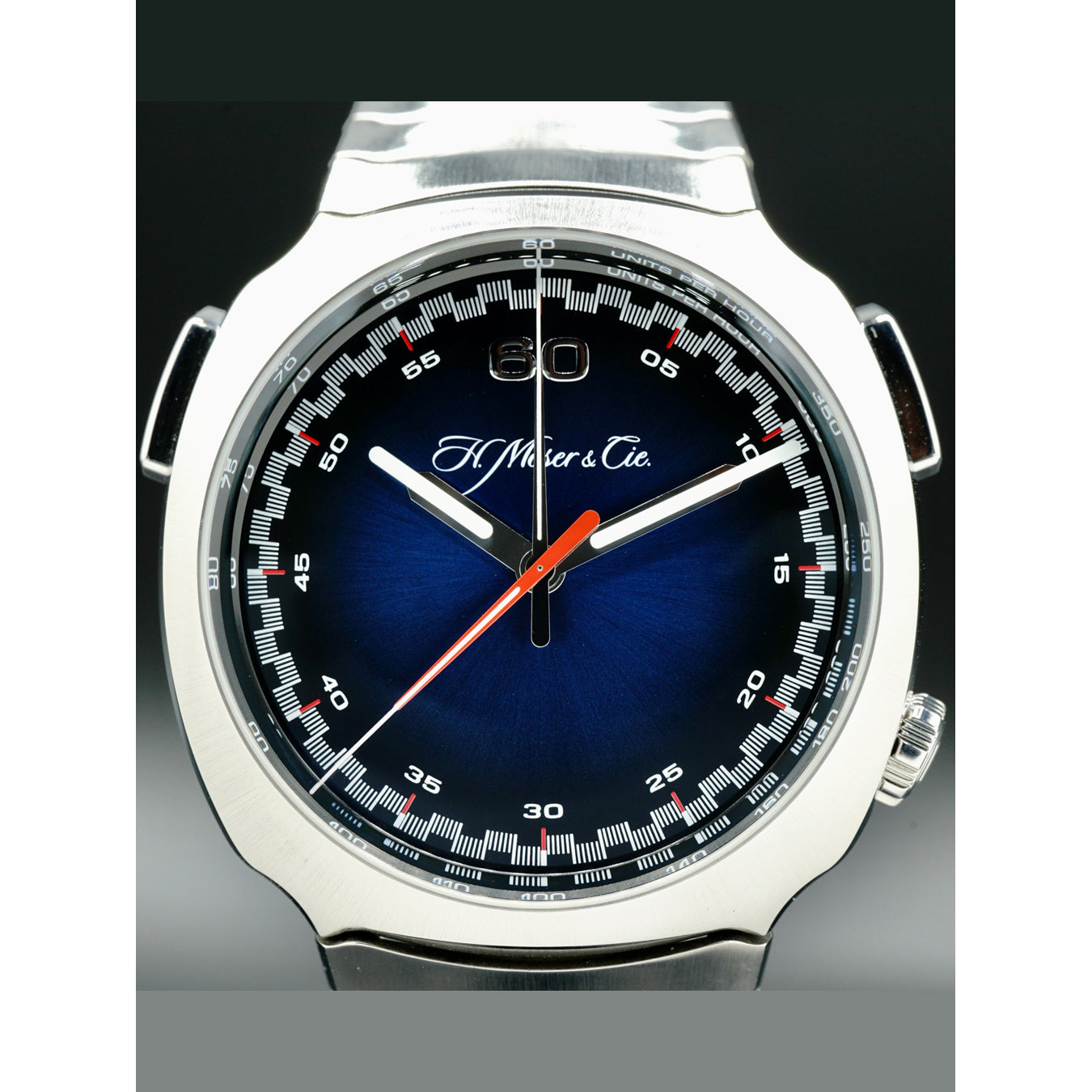 H. Moser & Cie. 6902-1201 Streamliner Flyback Chronograph Blue Dial