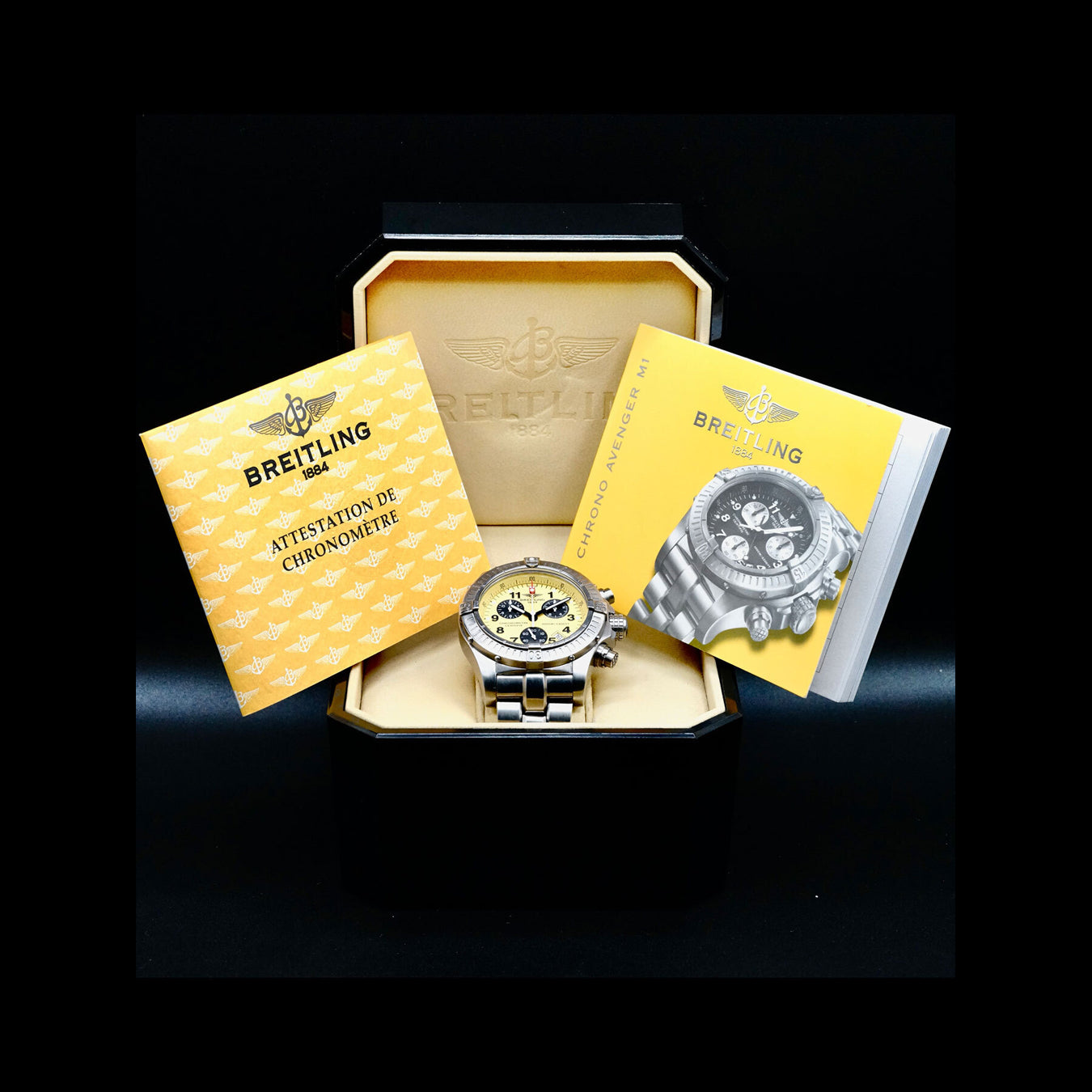 Breitling E73360 Aeromarine Chrono Avenger M1 Titanium bracelet