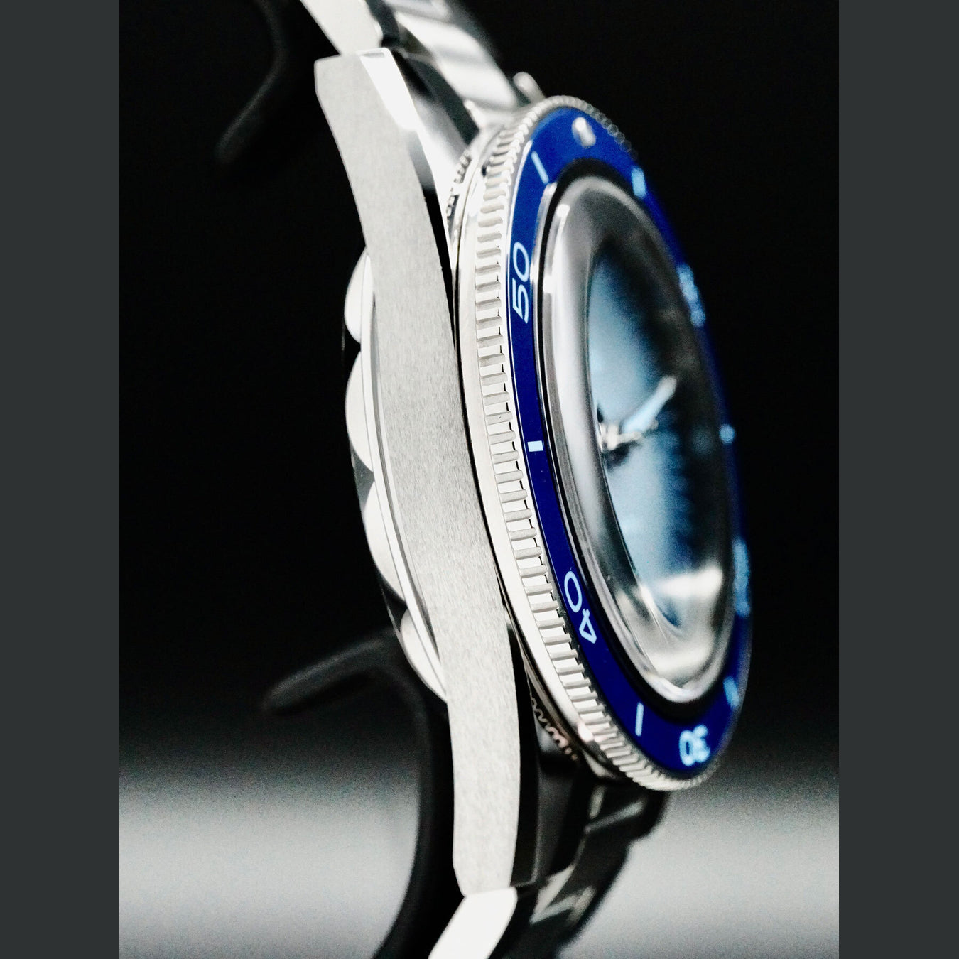 Omega 234.30.41.21.03.002 Seamaster 300 Co-Axial Master Chronometer Summer Blue