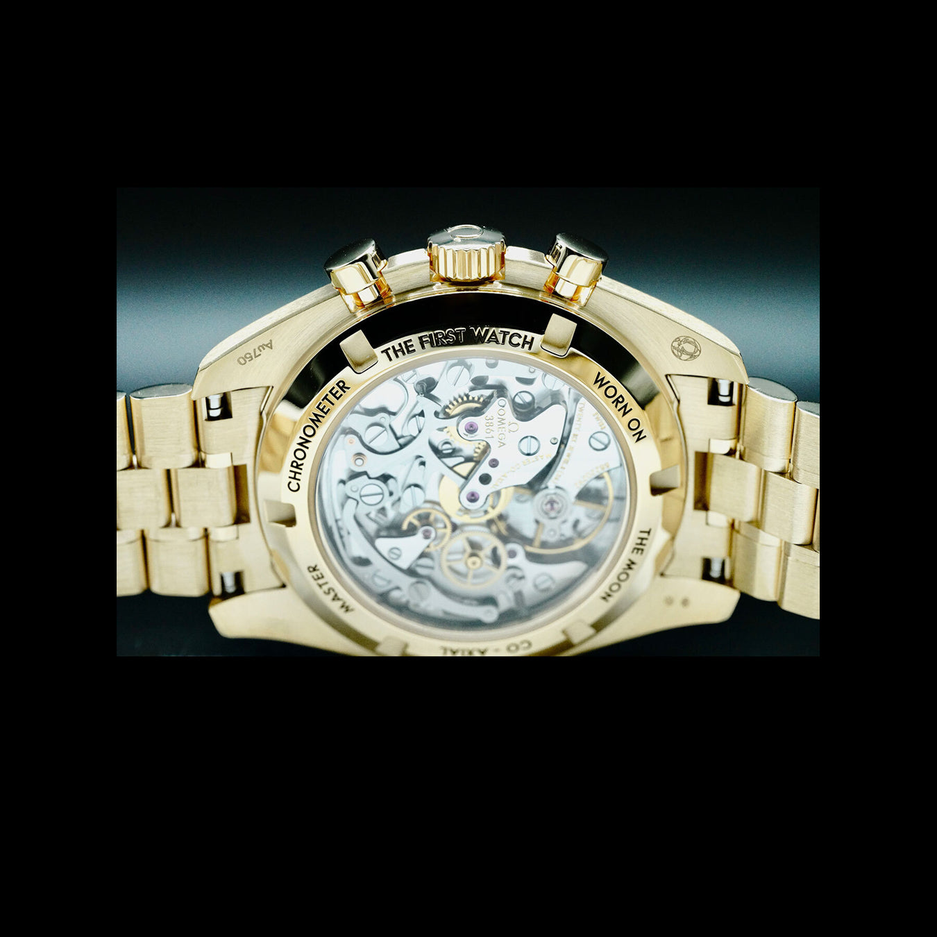 Omega 310.60.42.50.10.001 Moonwatch Professional Master Chronometer Moonshine Gold Green Dial on Bracelet