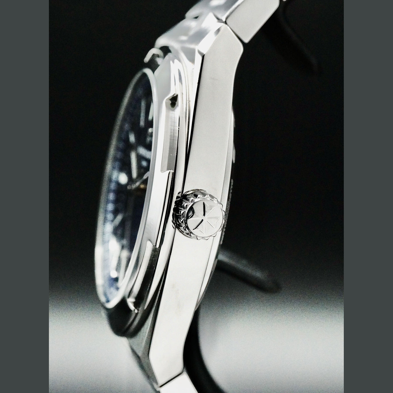 Vacheron Constantin 4500V/110A-B128 Overseas