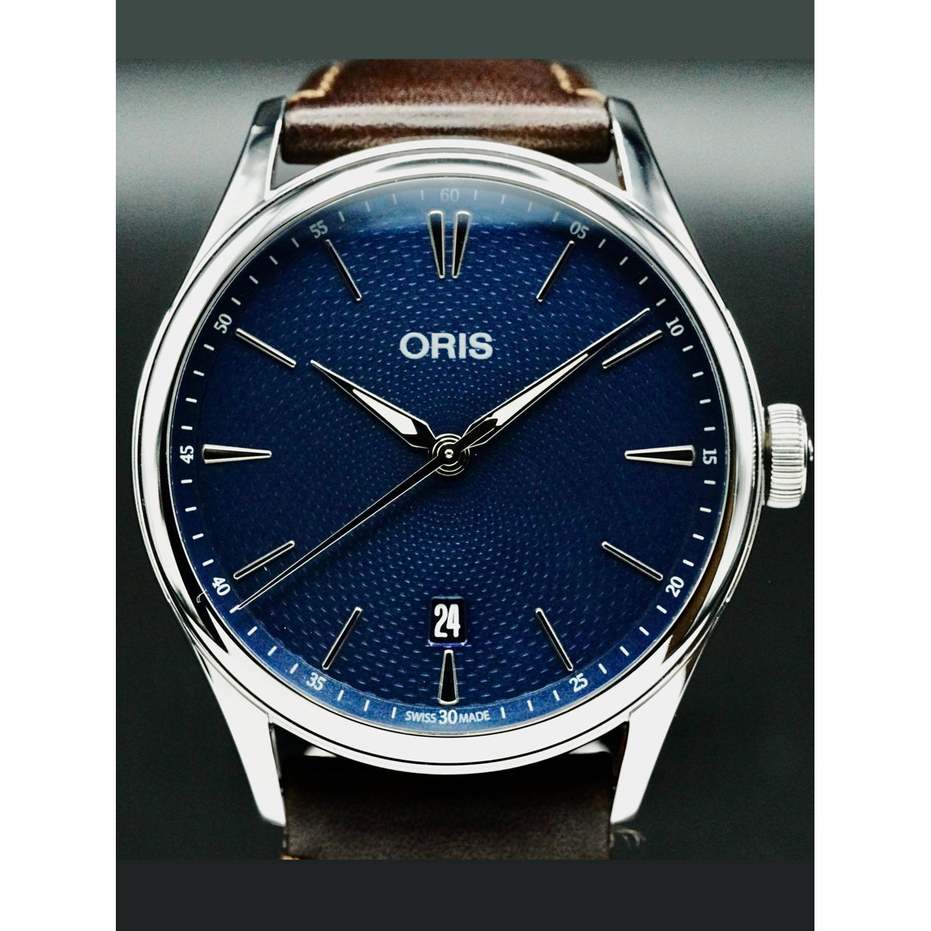 Oris 01 733 7721 4055-07 5 21 31FC Artelier Date Blue Dial on Strap