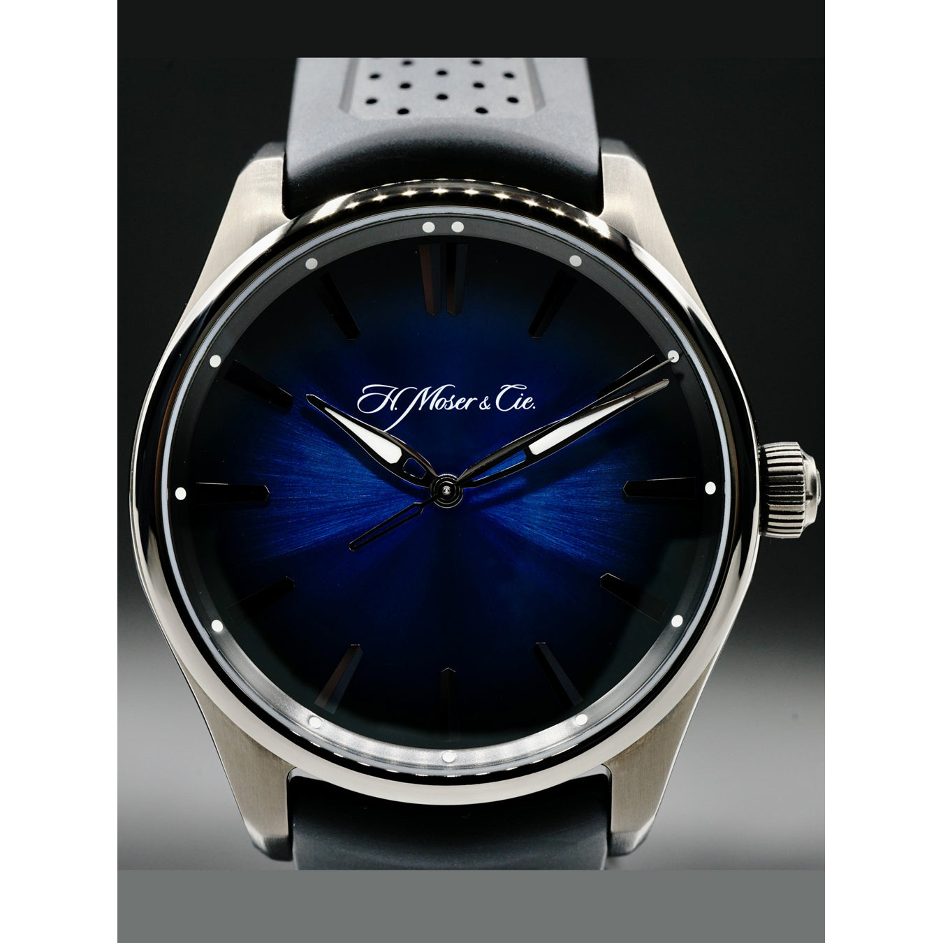 H. Moser & Cie. 3200-1205 Pioneer Centre Seconds Funky Blue Black Edition