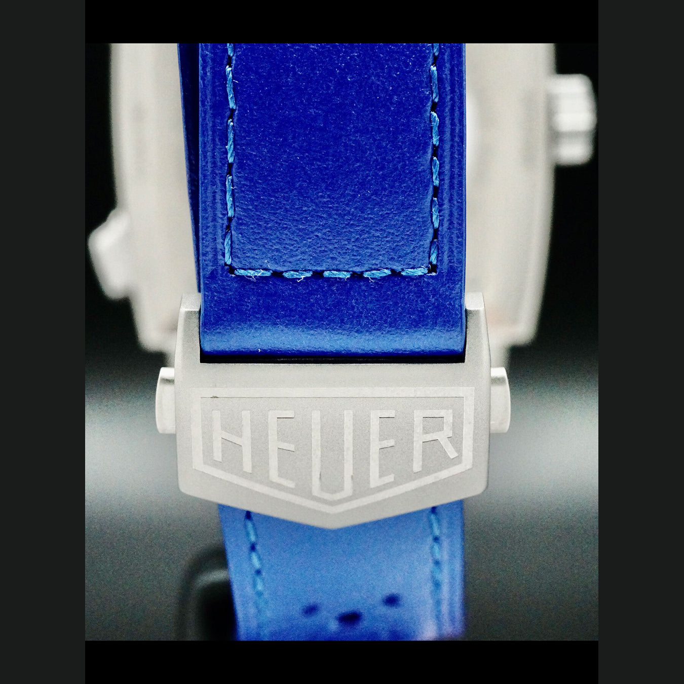 TAG Heuer CAW218C.FC6548 Monaco Racing Blue
