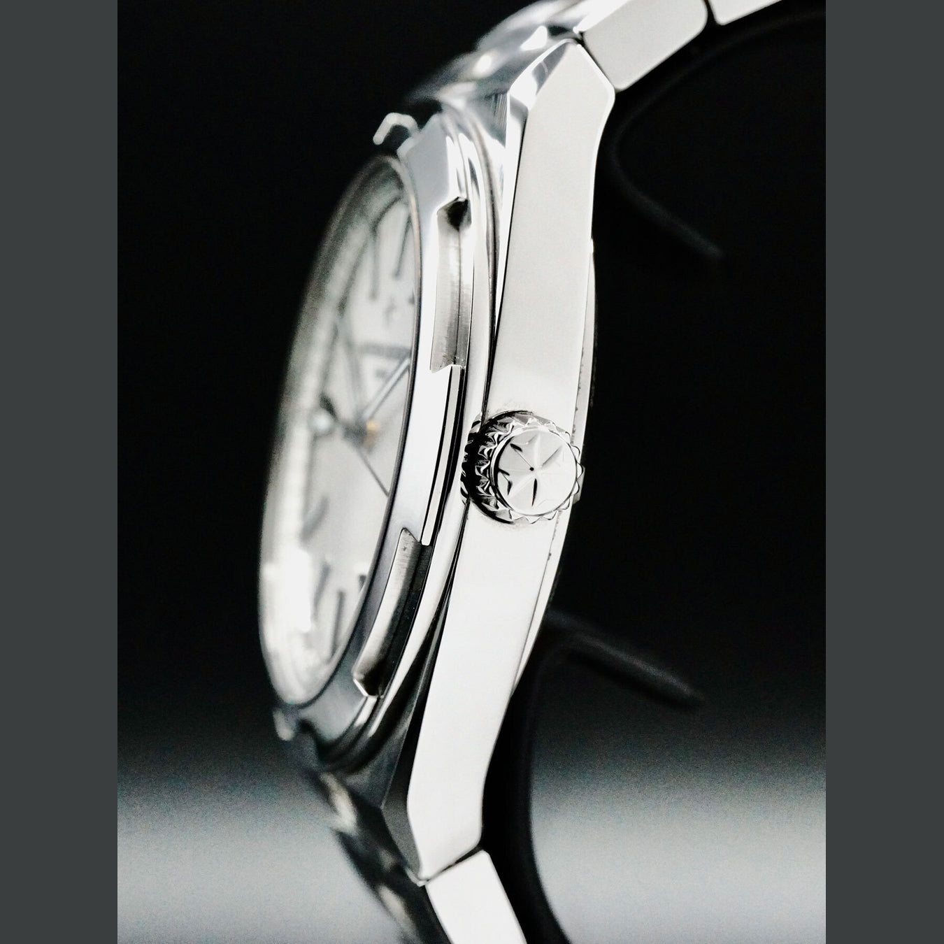 Vacheron  4500V 110A-B126 Constantin Overseas