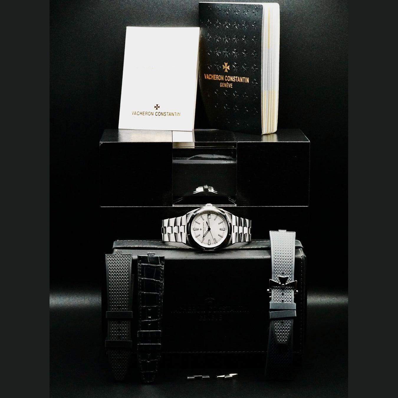 Vacheron  4500V 110A-B126 Constantin Overseas